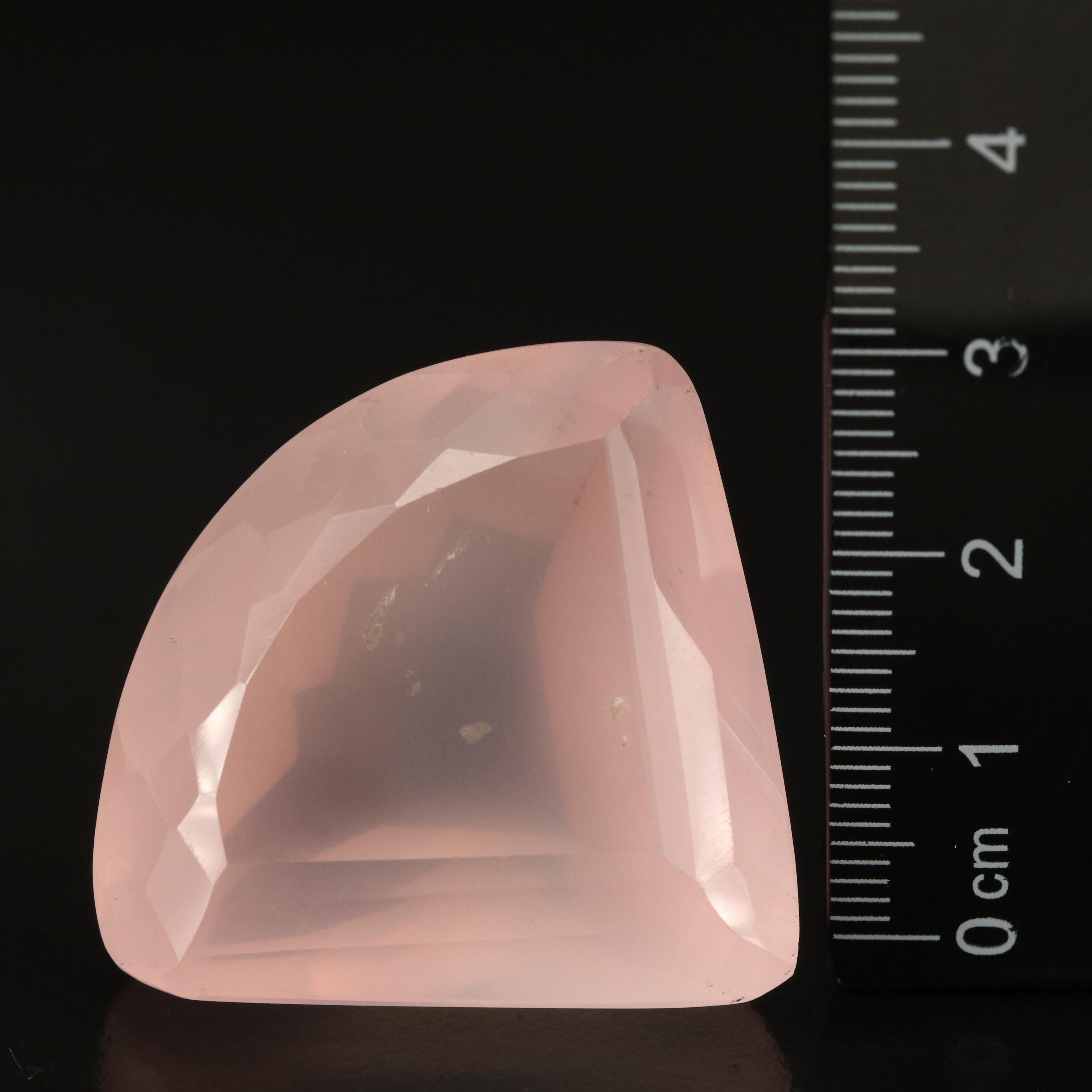 Loose 665.55 CTW Rose Quartz Collection