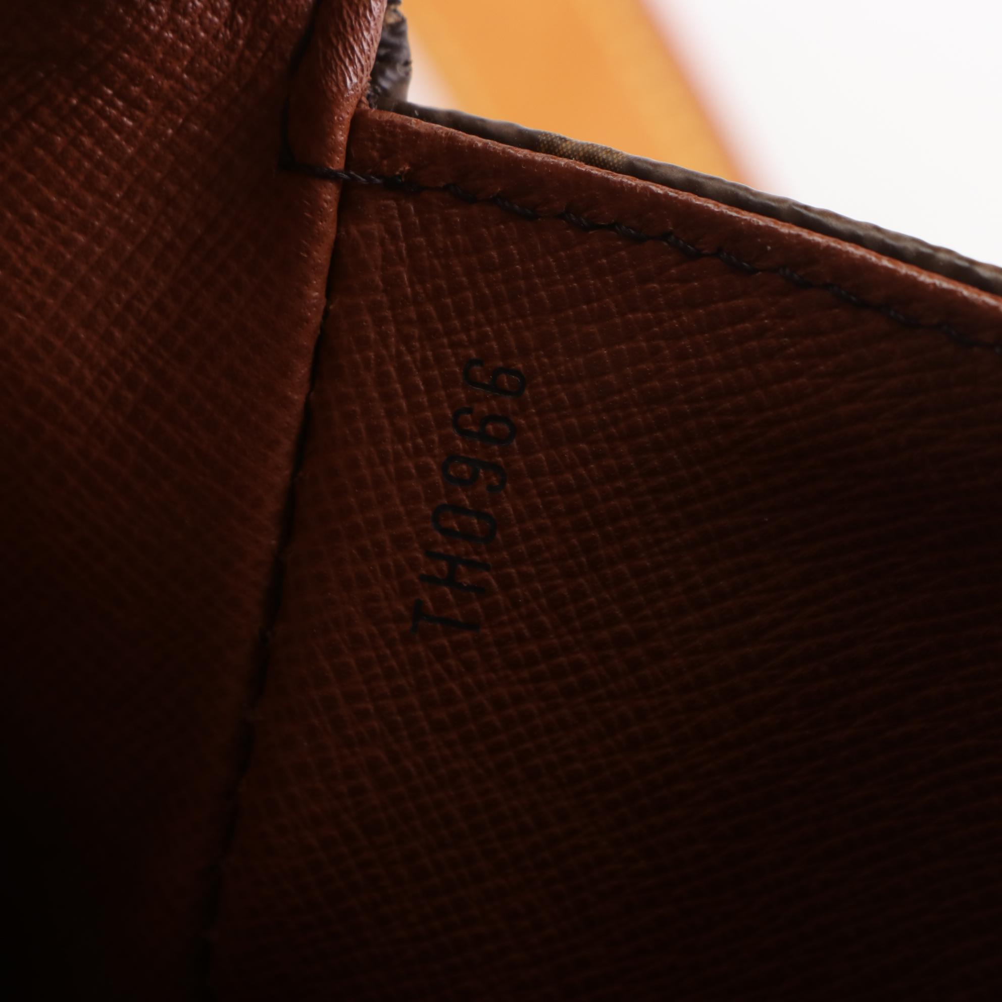 Louis Vuitton Saint Cloud GM Bag in Monogram Canvas