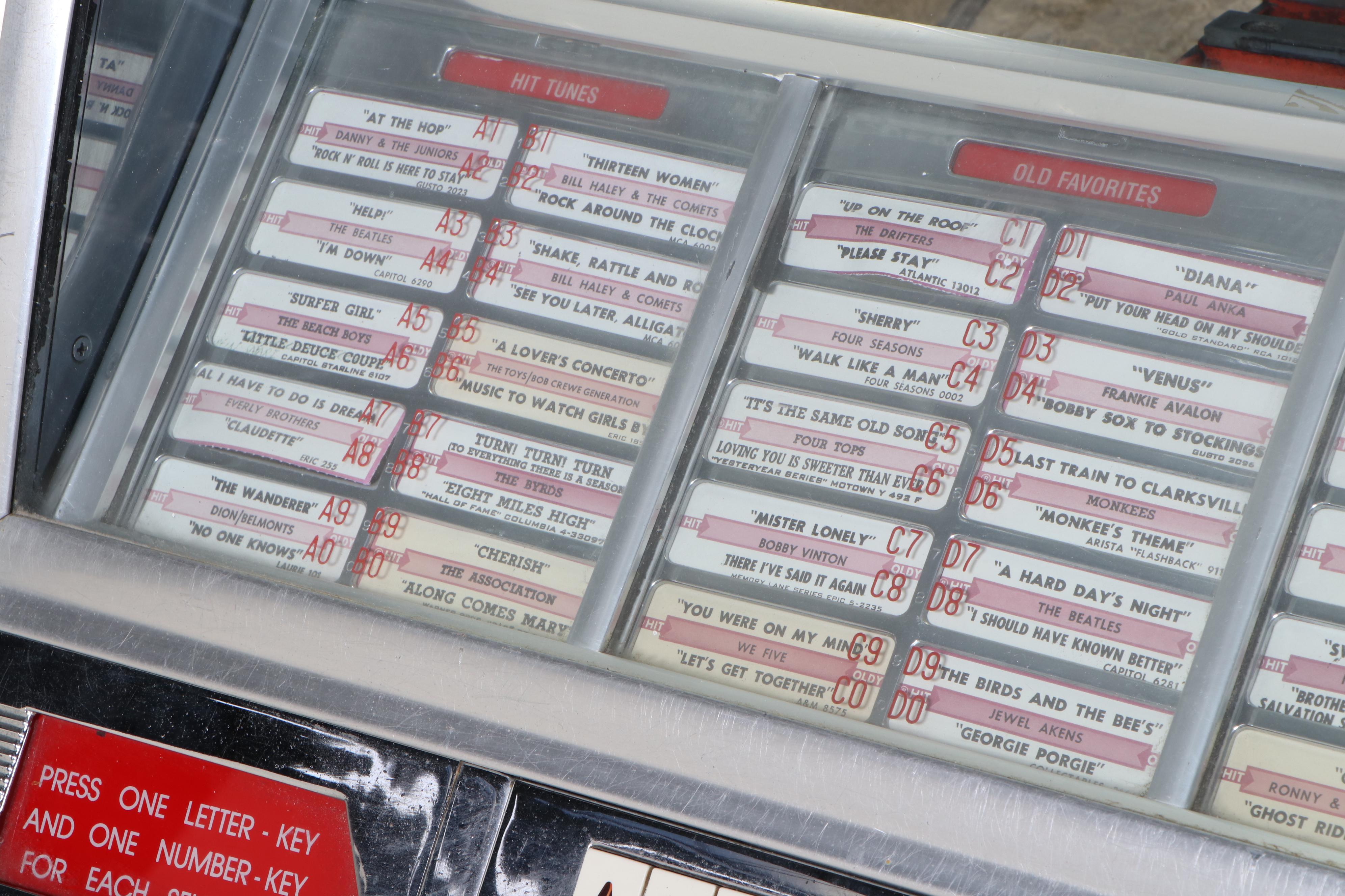 Seeburg Select-O-Matic 100C Deluxe High Fidelity Jukebox and Records, 1950s