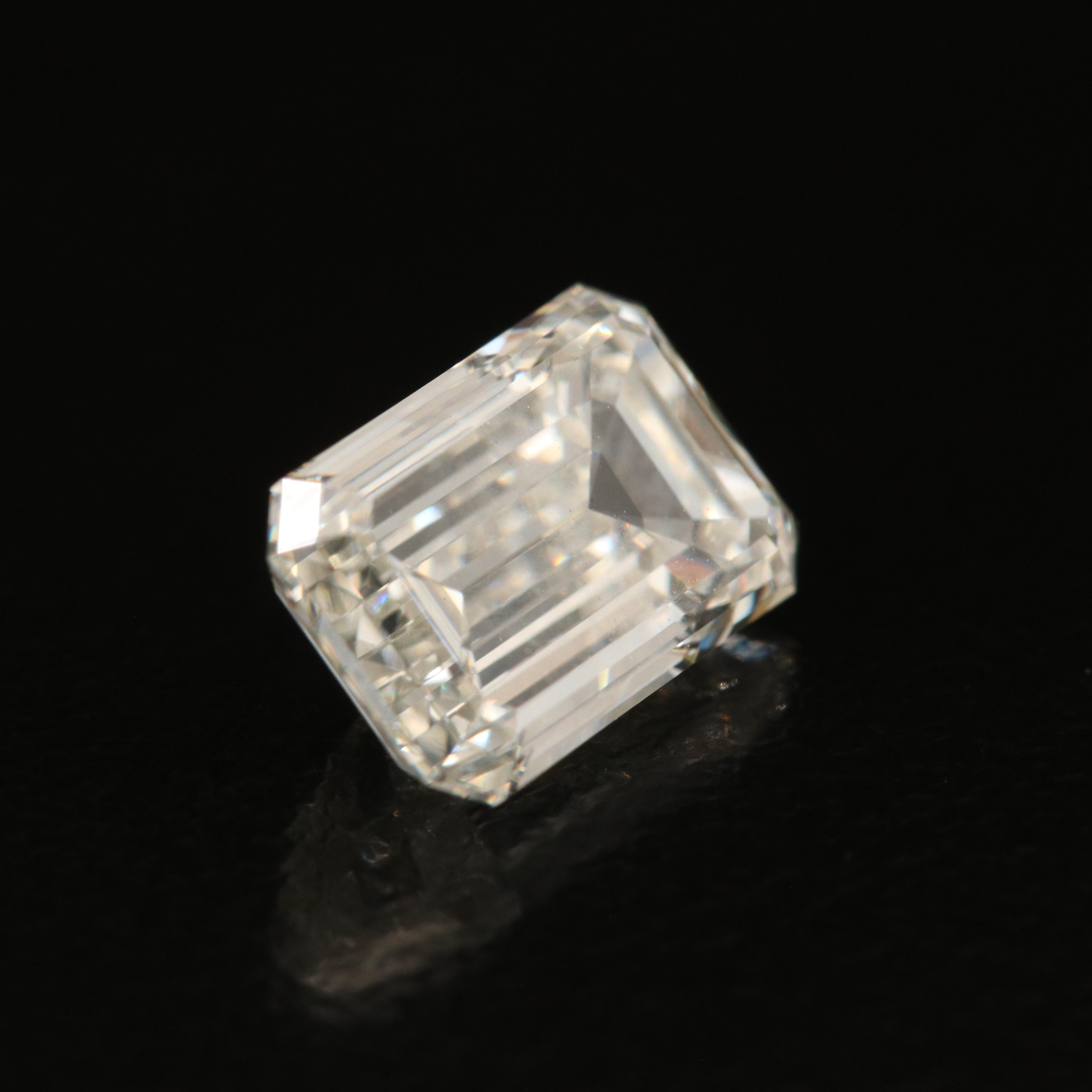 Loose 2.50 CT Lab Grown Diamond with IGI Report
