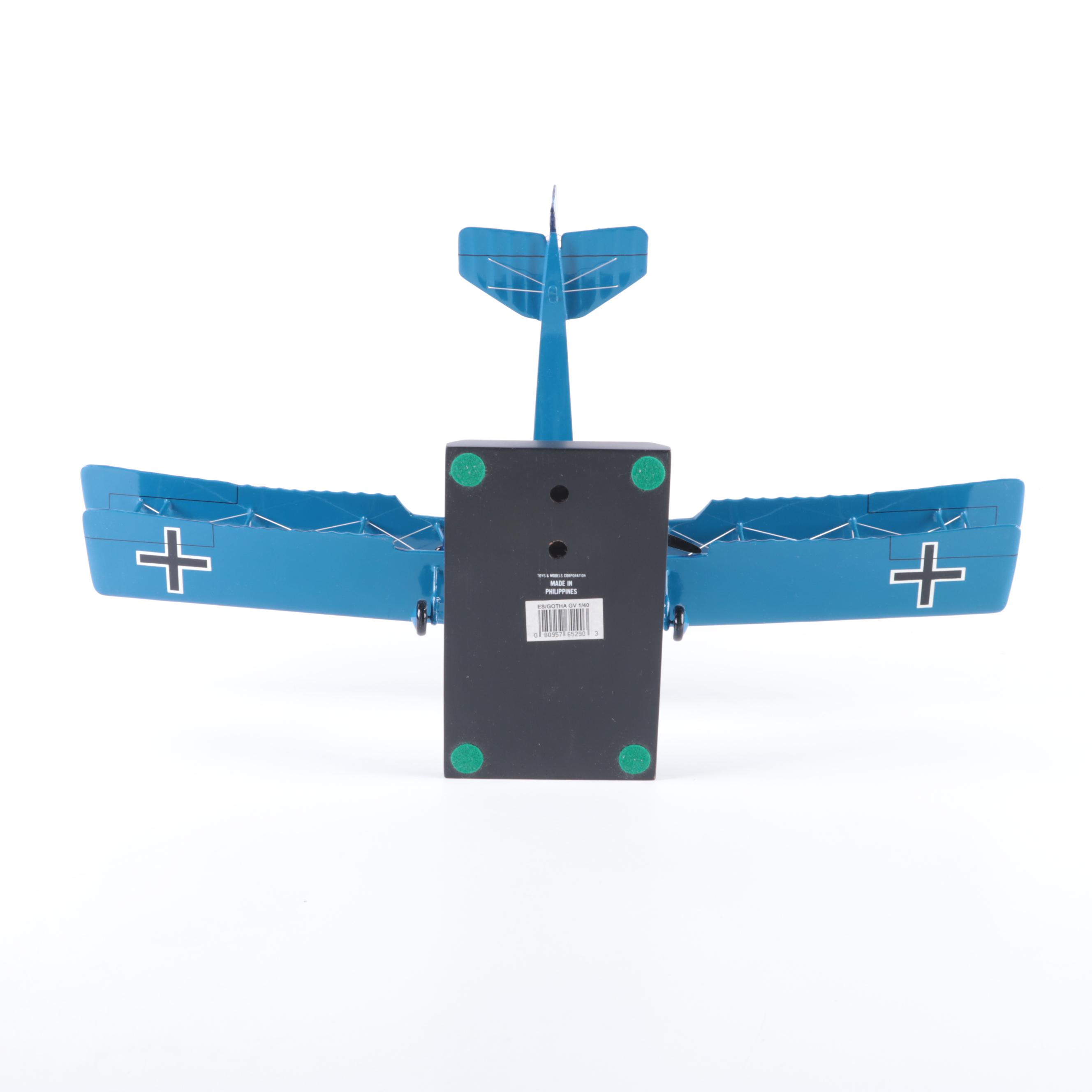 Fokker Biplane and Triplane with Gotha GV Model Airplane