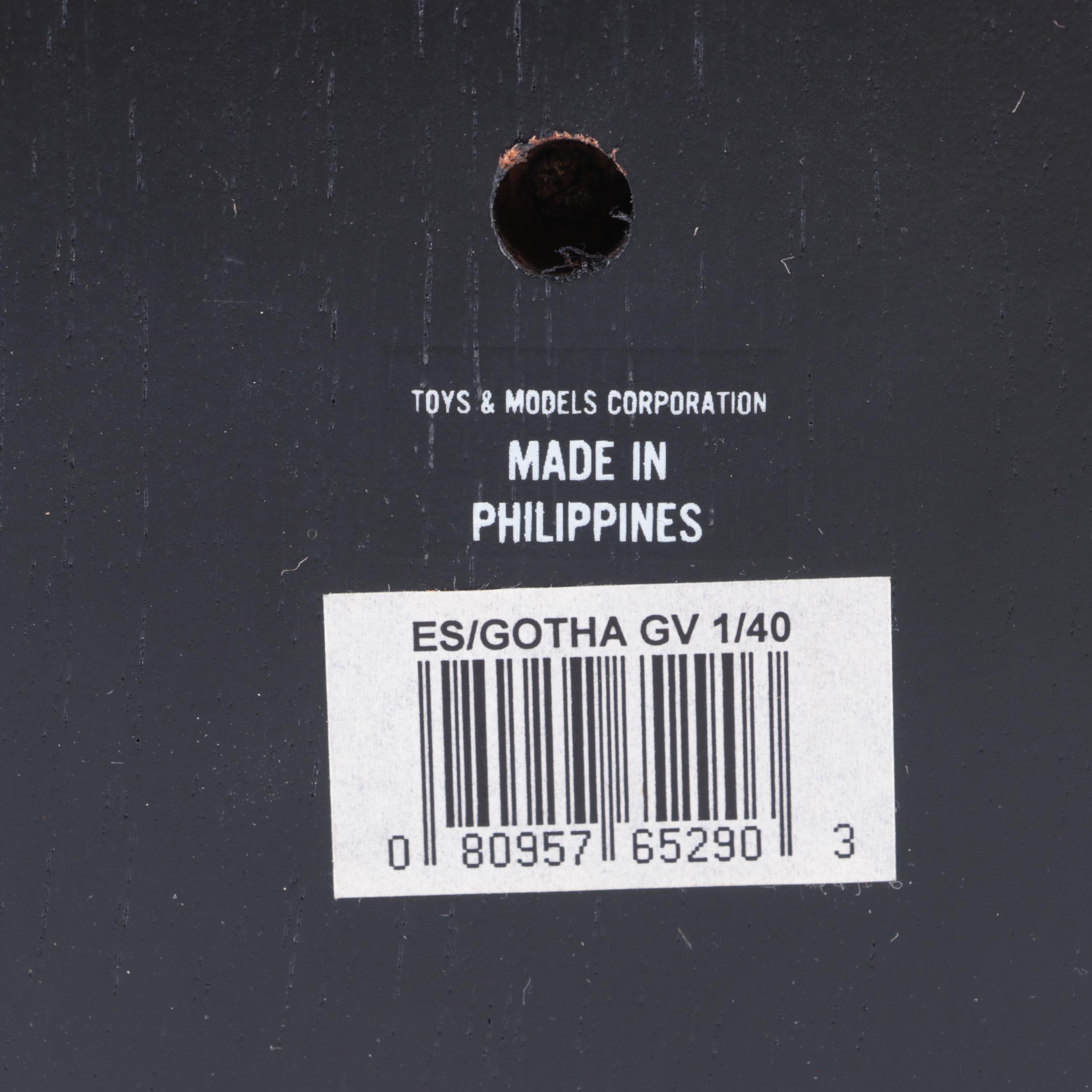 Fokker Biplane and Triplane with Gotha GV Model Airplane