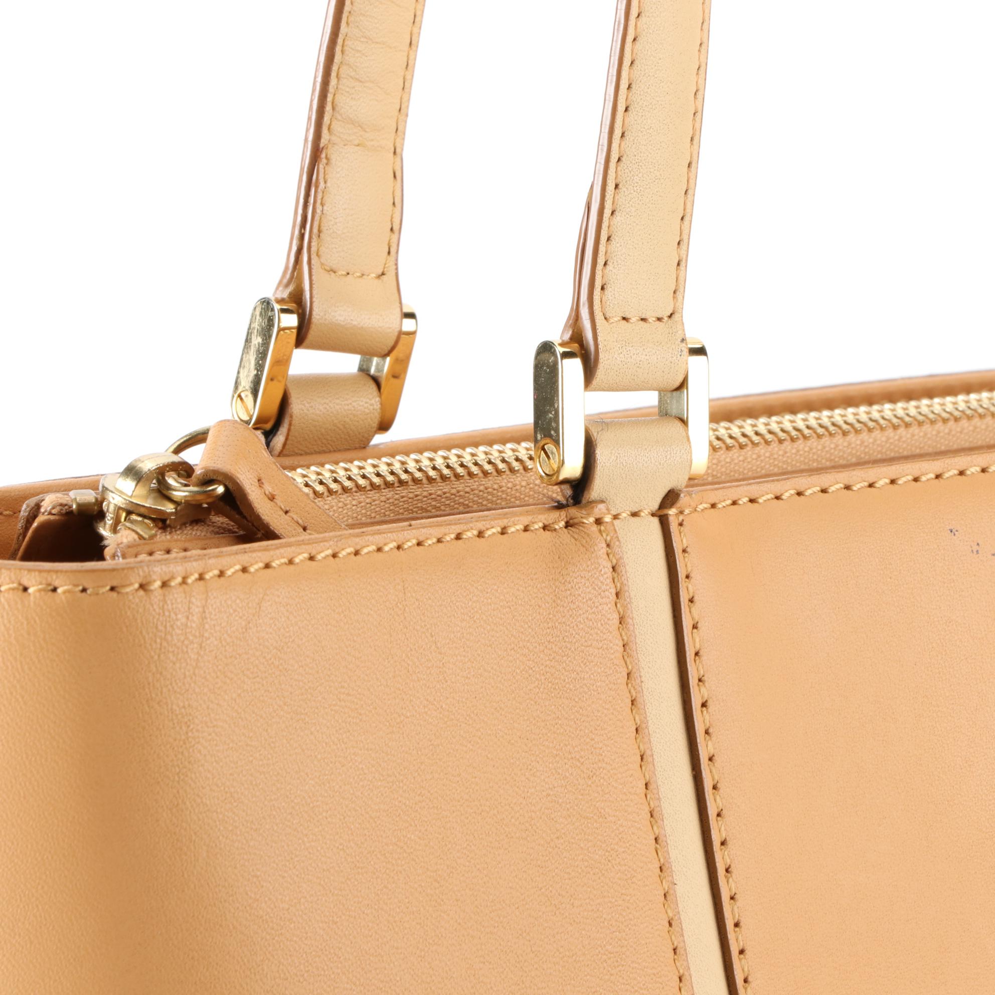 Burberry Tote Bag in Smooth Tan Leather with House Check Lining