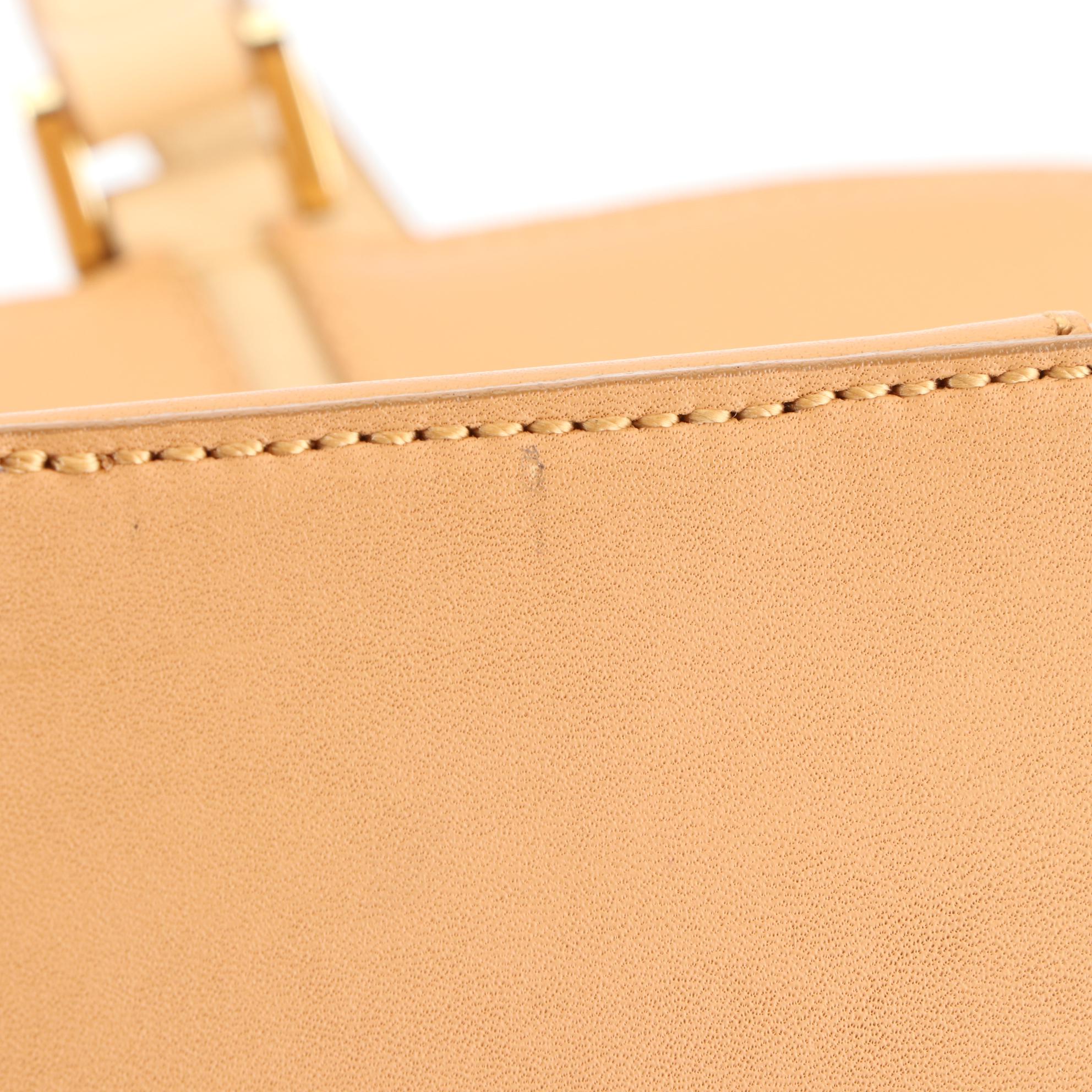 Burberry Tote Bag in Smooth Tan Leather with House Check Lining