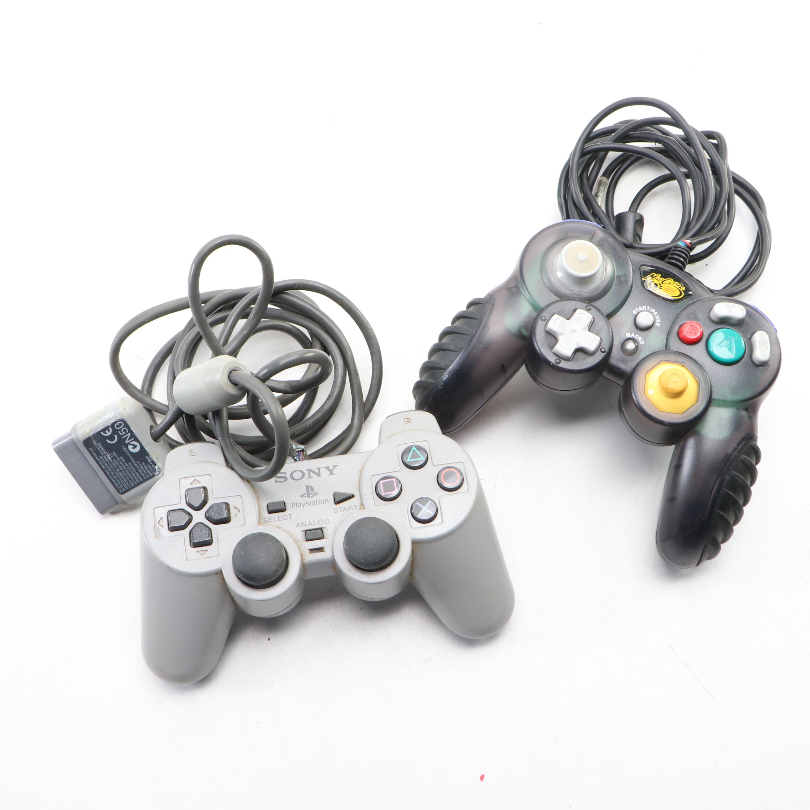 PlayStation, GameCube, Sega Genesis Video Game Consoles, Games and Controllers