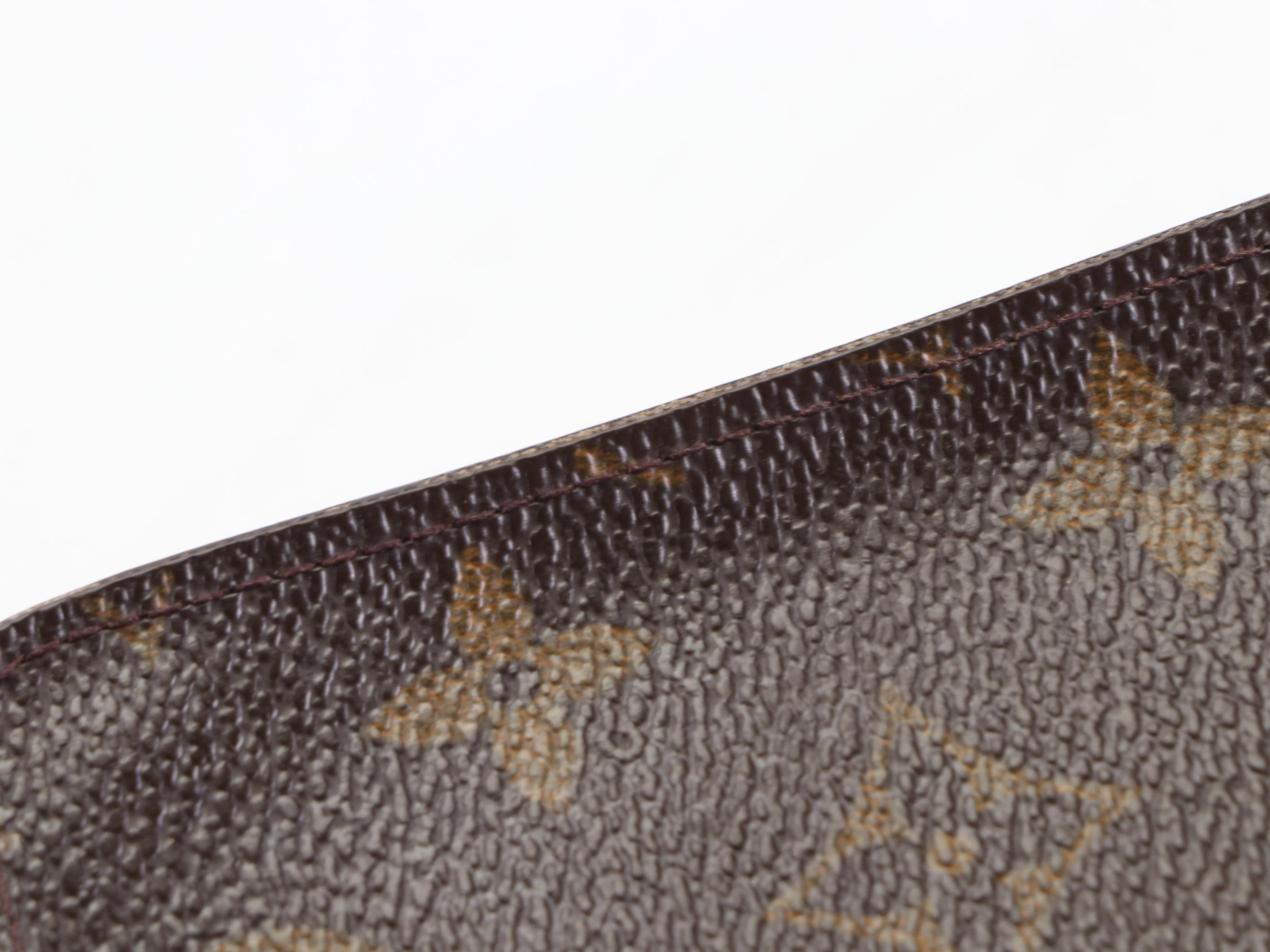 Louis Vuitton Compact Zippy Wallet in Monogram Canvas