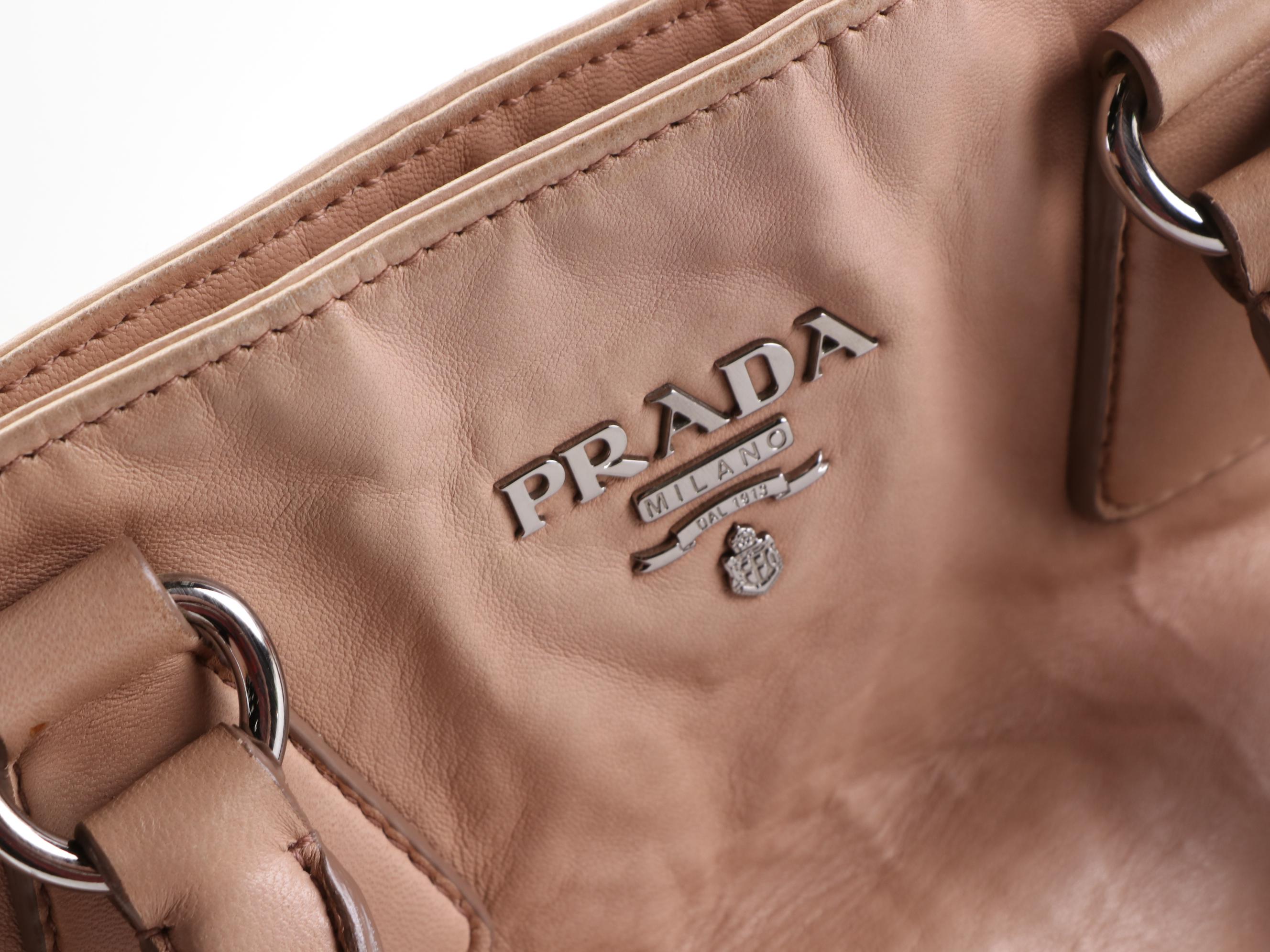 Prada Large Tote Bag in Nappa Leather