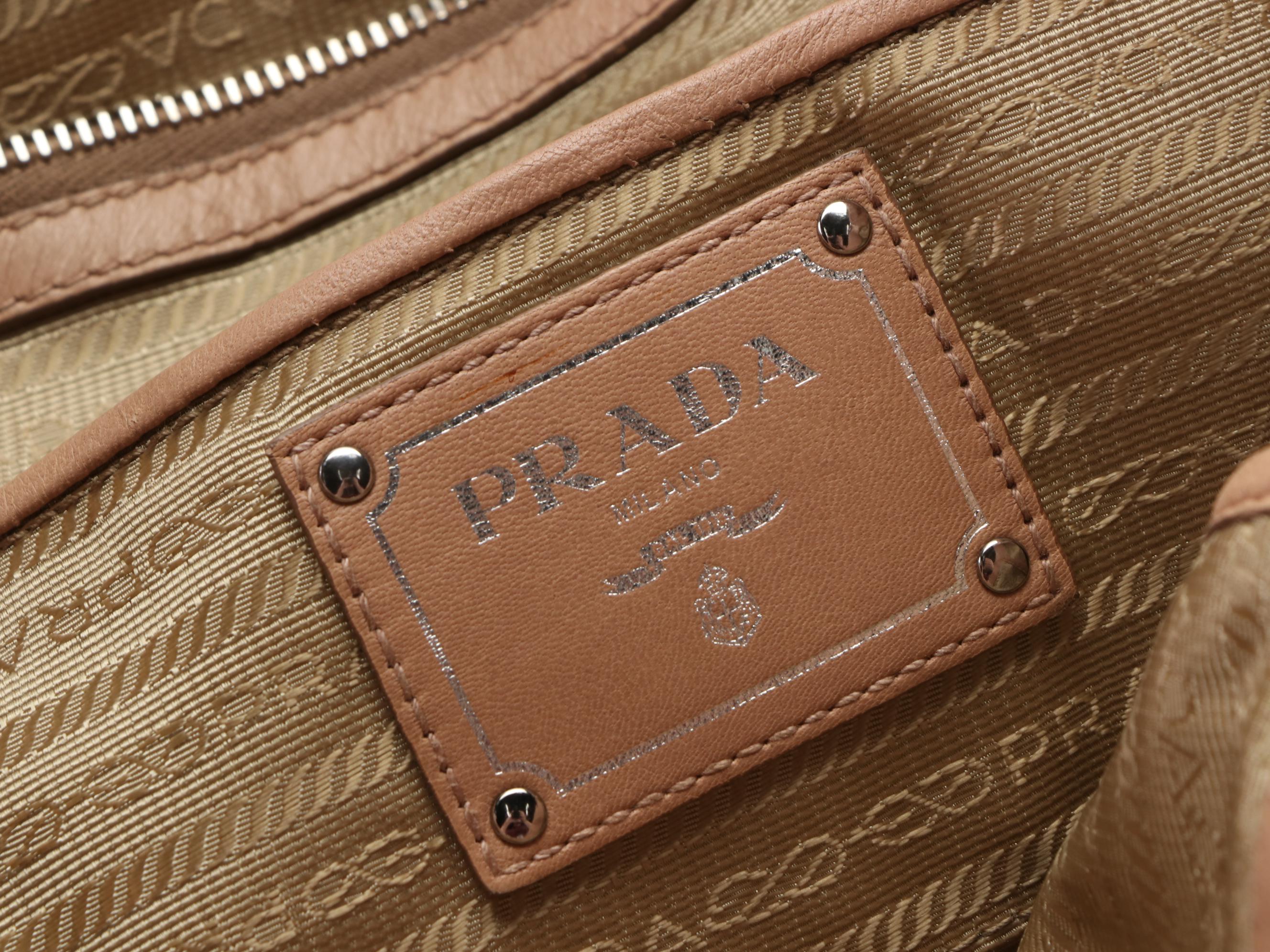 Prada Large Tote Bag in Nappa Leather