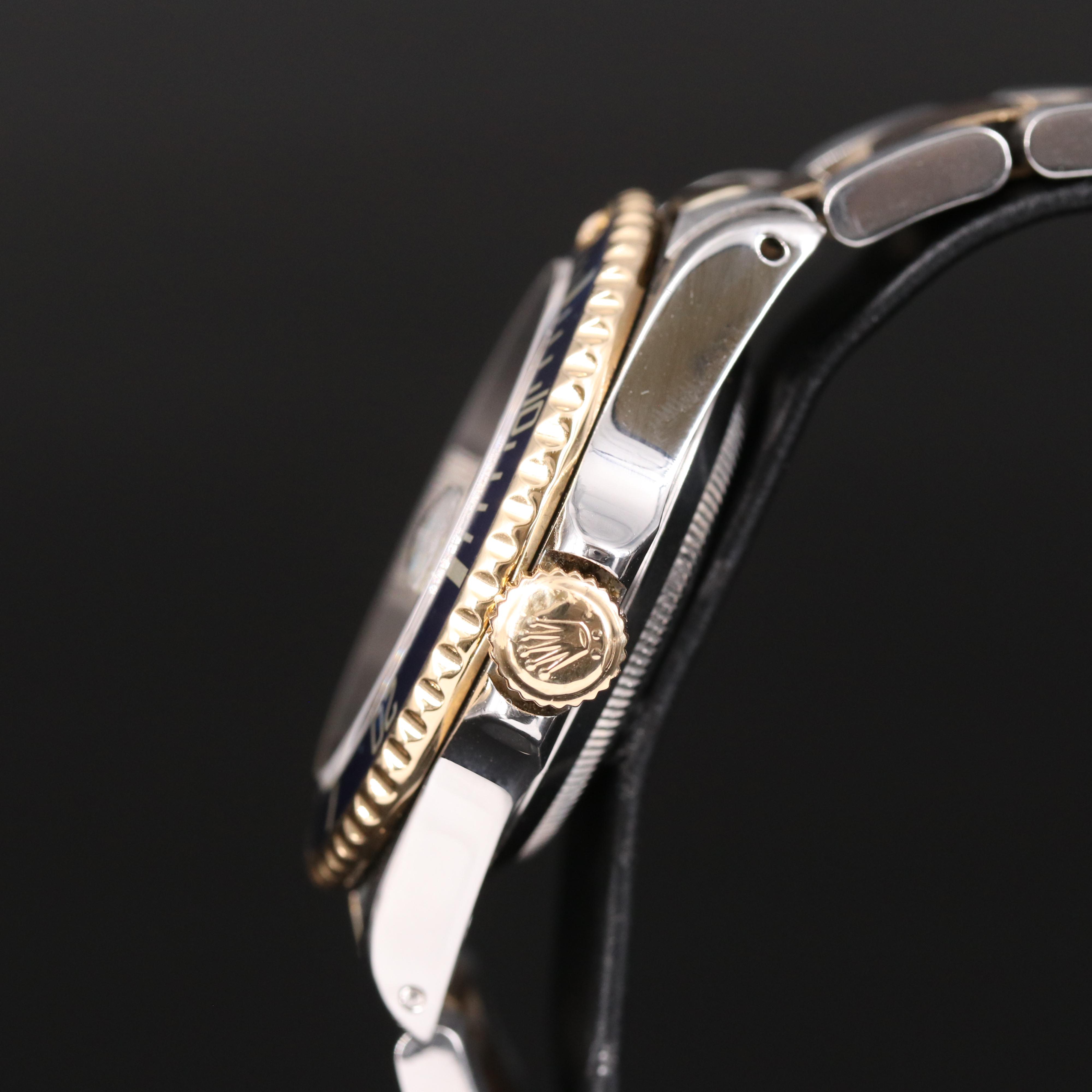 1993 Rolex 18K Oyster Perpetual Submariner Watch