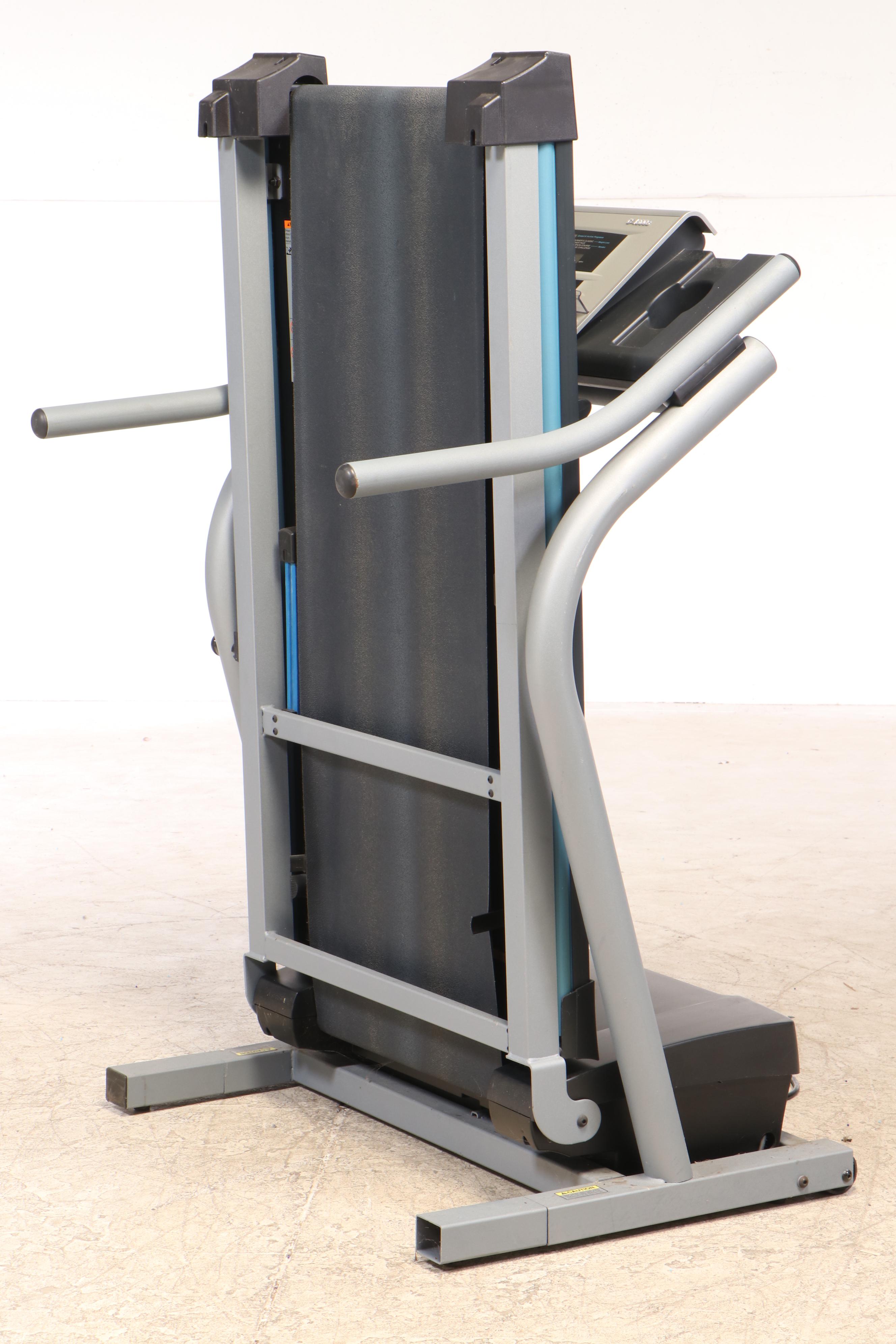 NordicTrack C 1800s Treadmill with "Quiet Drive"