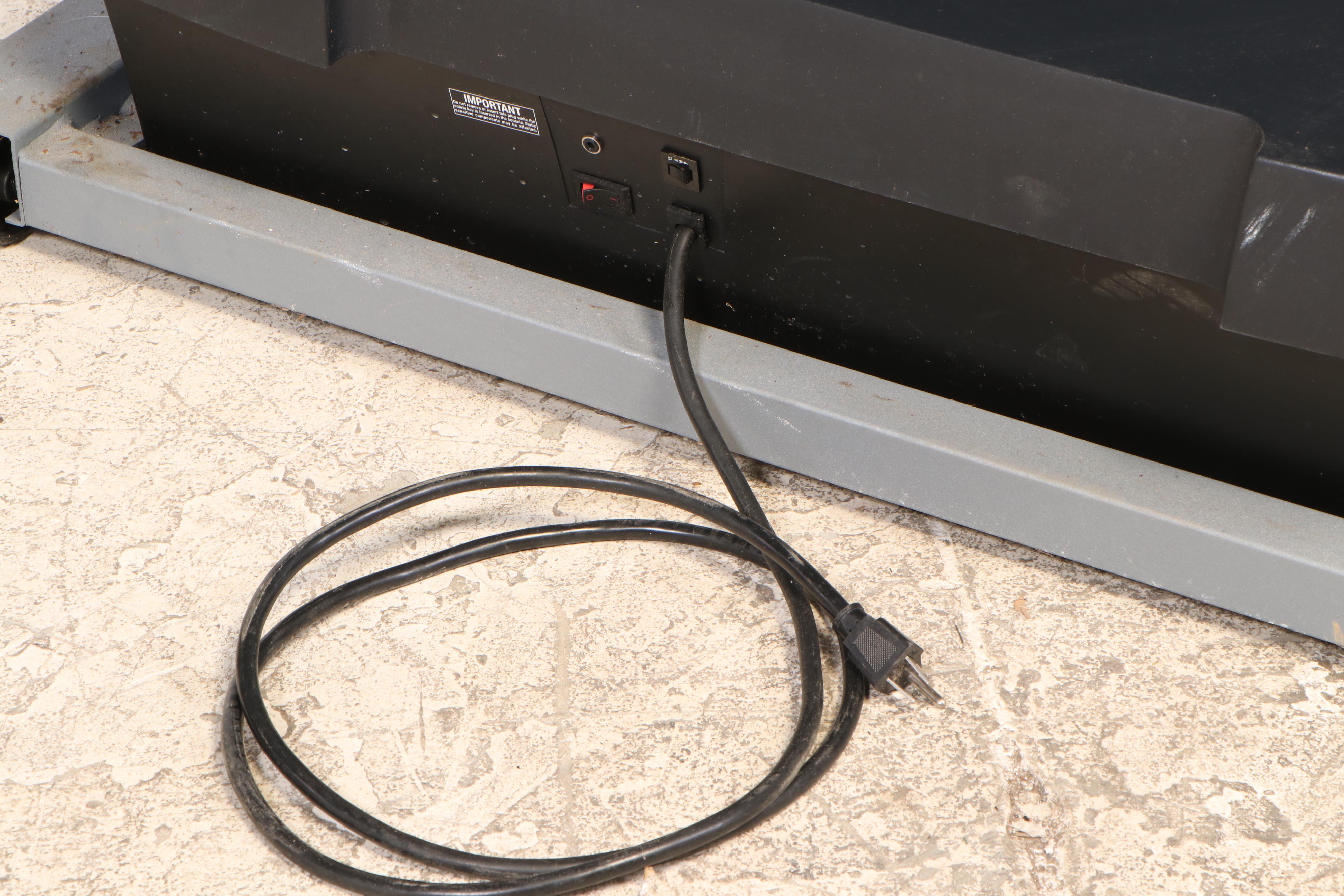 NordicTrack C 1800s Treadmill with "Quiet Drive"