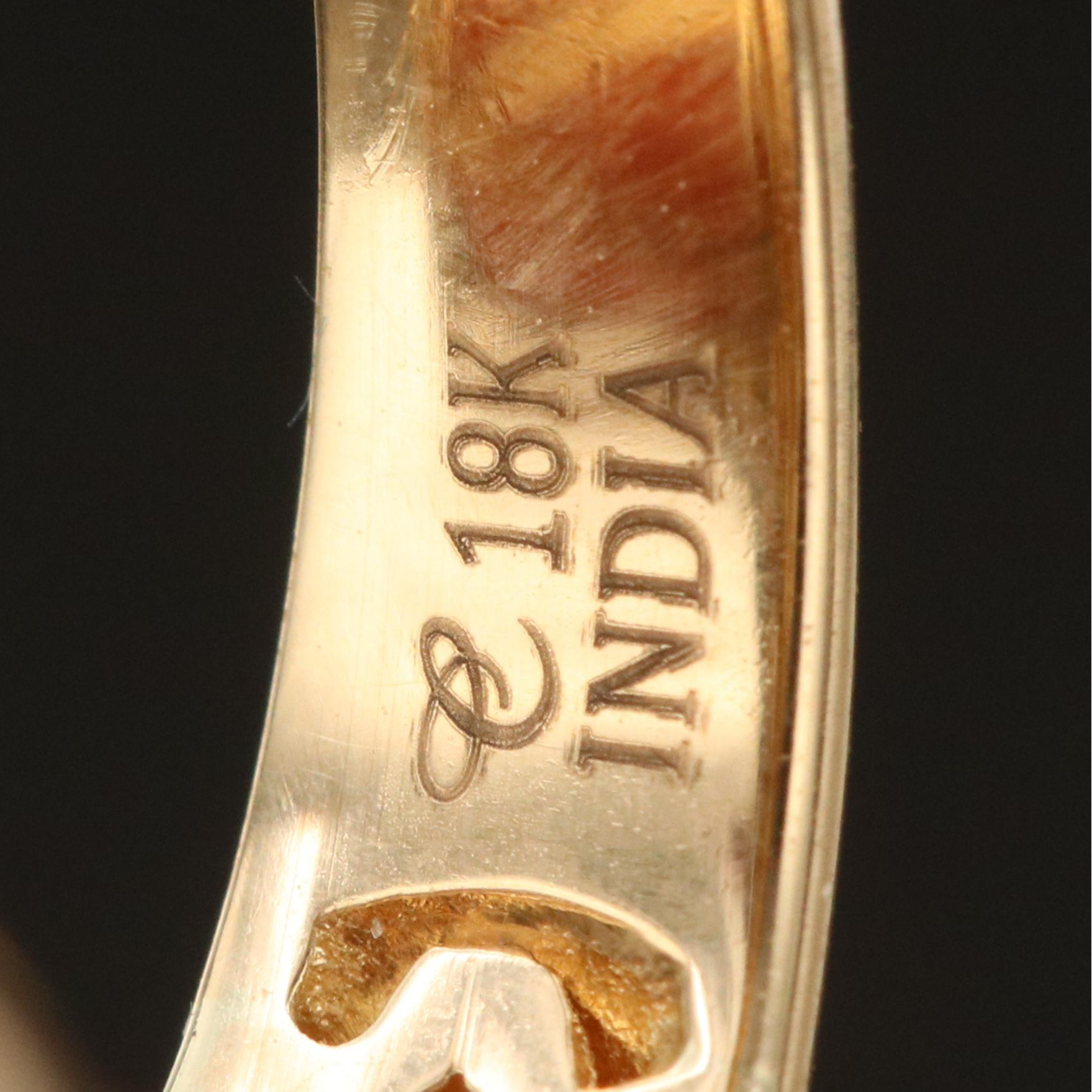 Chromia Jewelry 18K Coral and Diamond Ring