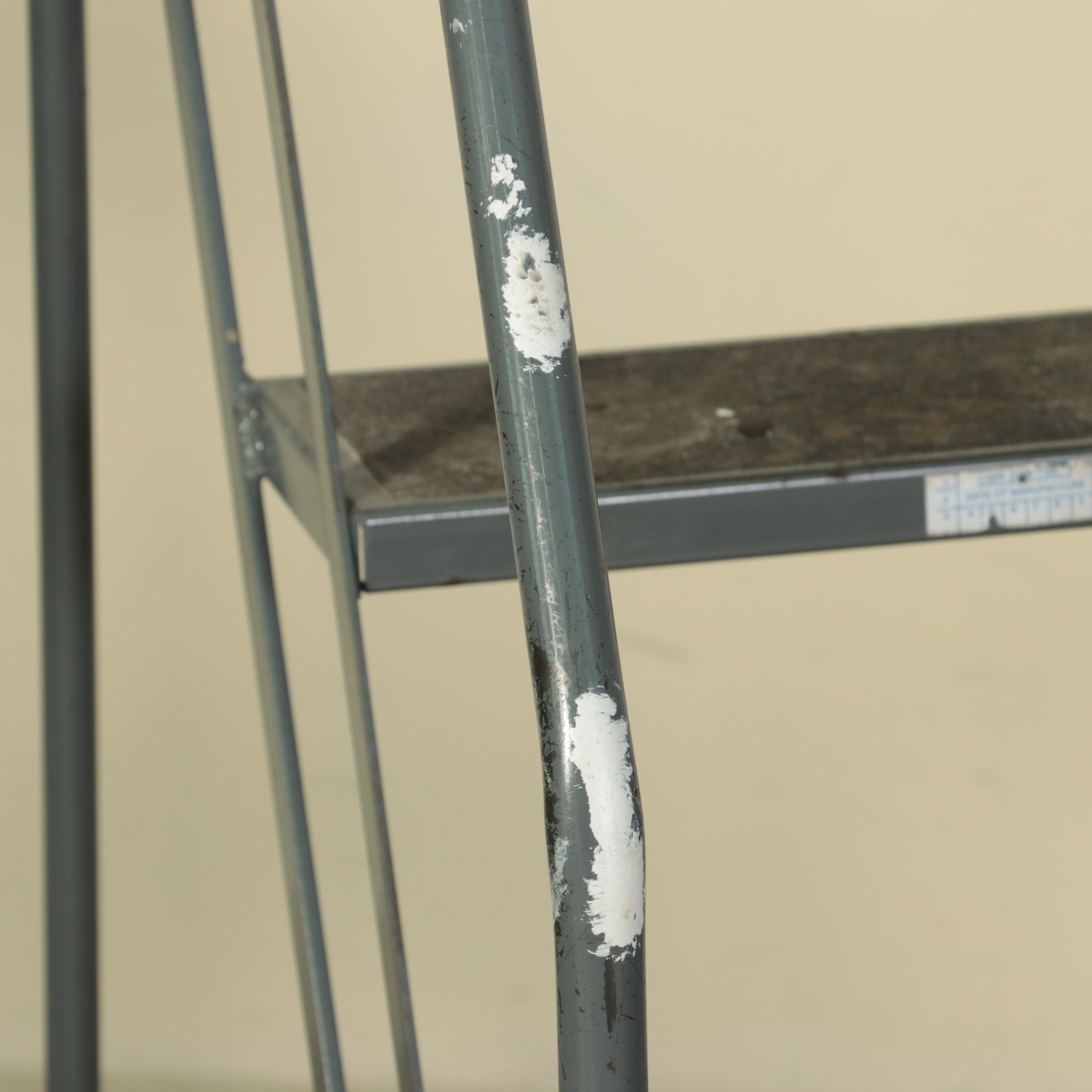 Ballymore and Garlin Metal Rolling Step Ladders