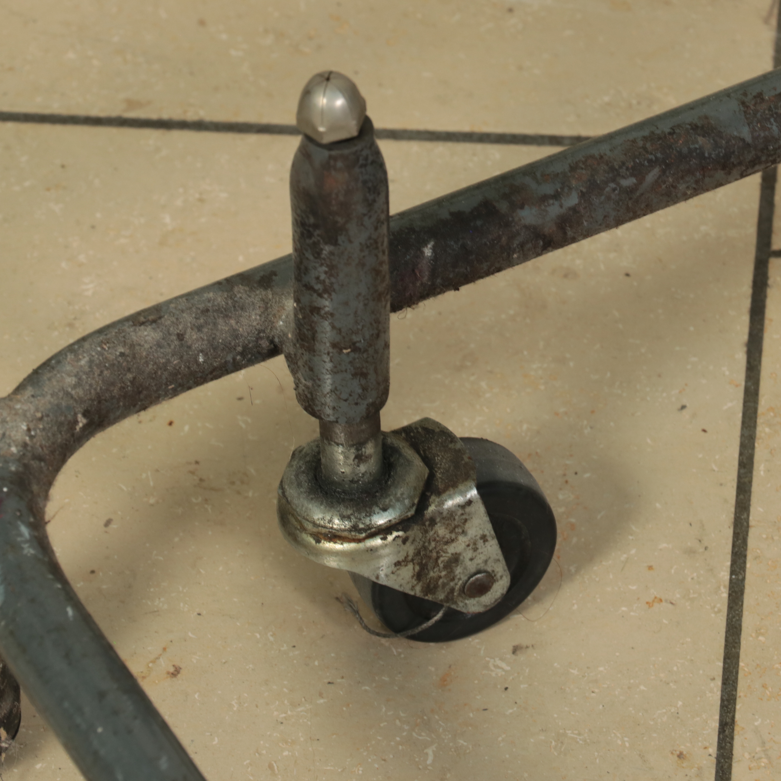 Ballymore and Garlin Metal Rolling Step Ladders