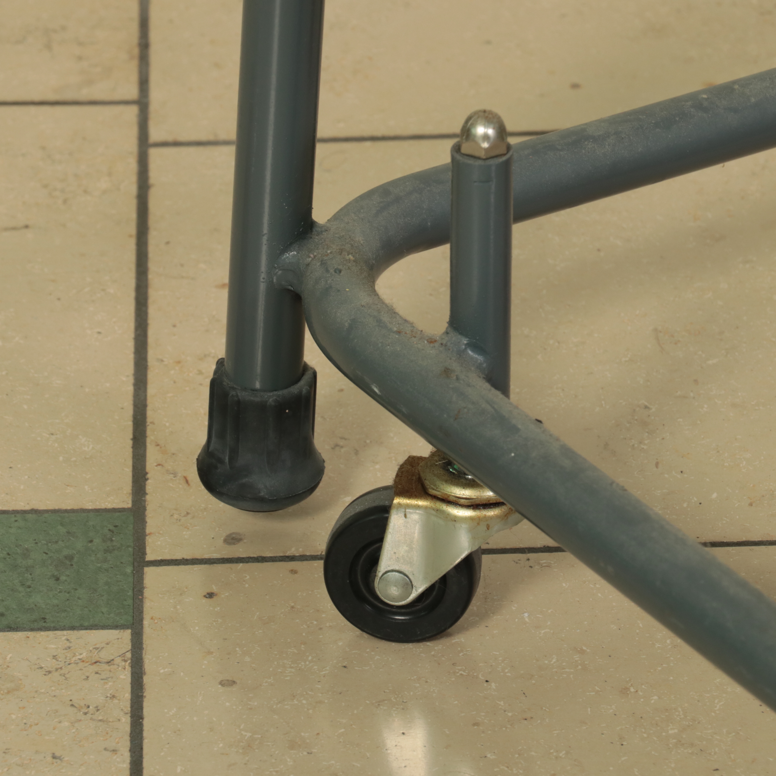 Ballymore and Garlin Metal Rolling Step Ladders