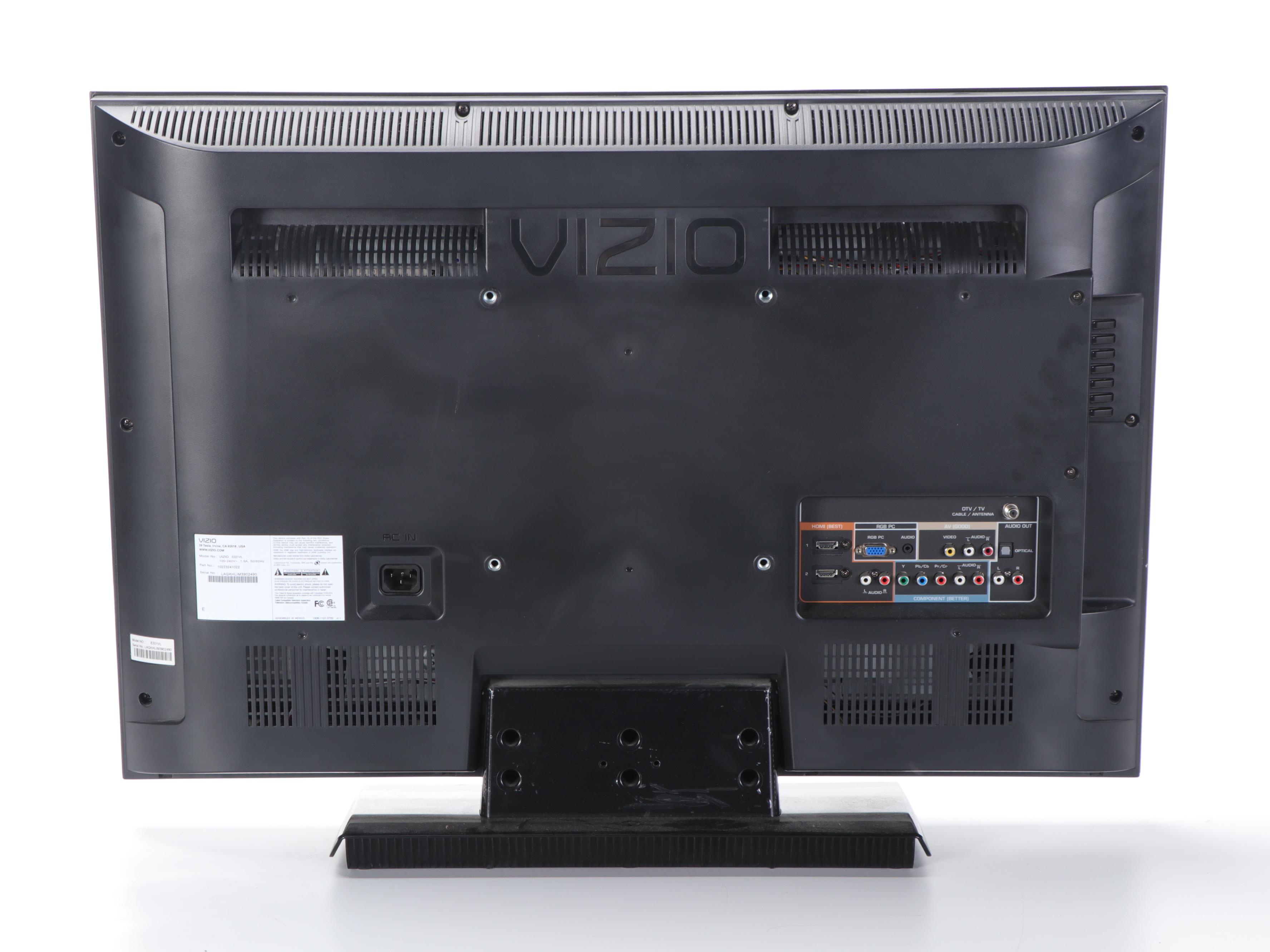 Vizio 32" E321VL Flat Screen Television With Remote