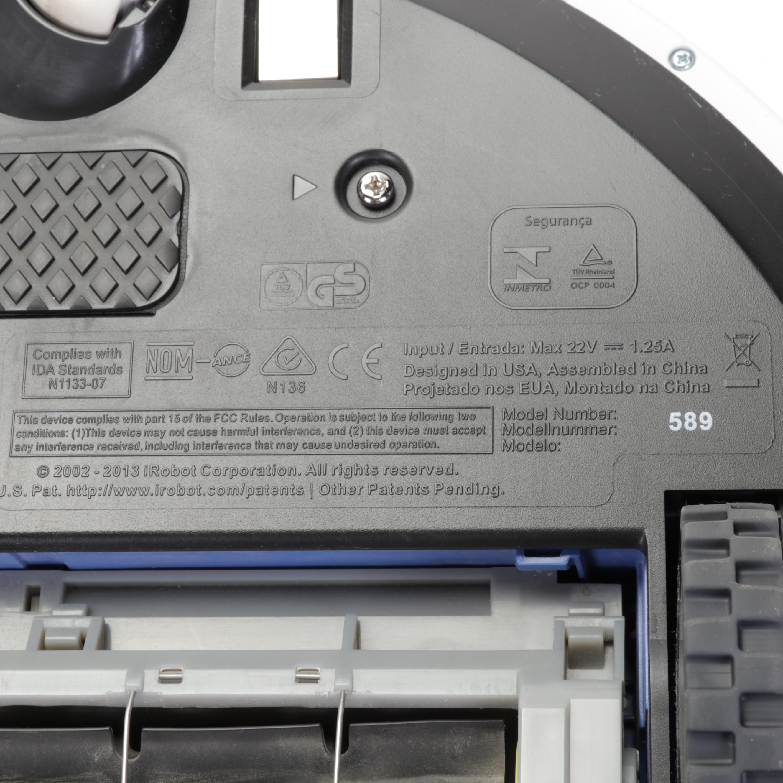 iRobot Roomba Automatic Vacuum Model 589 with Dock, Accessories