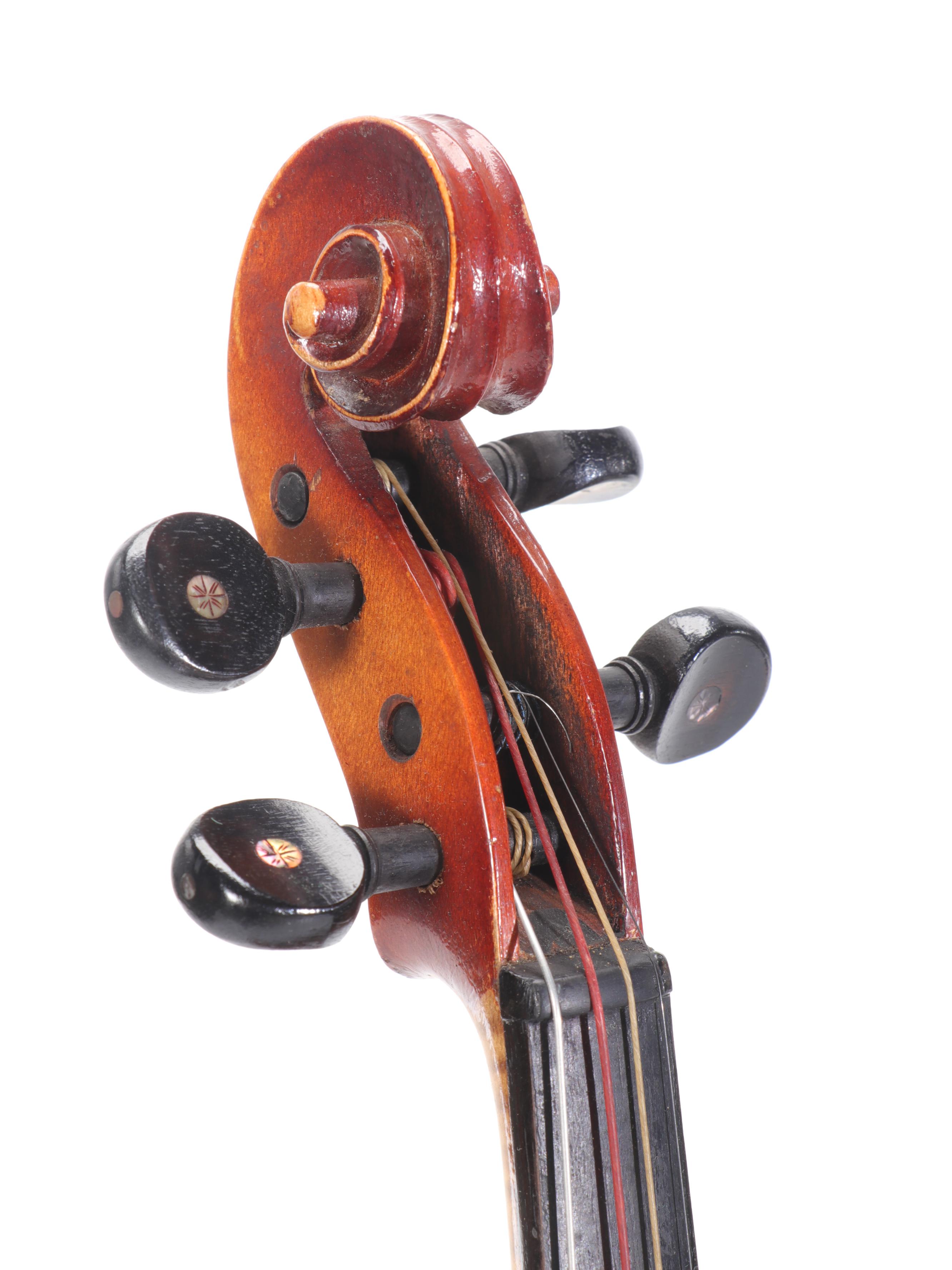 Stradivarius Replica 4/4 Violin with Bow and Case