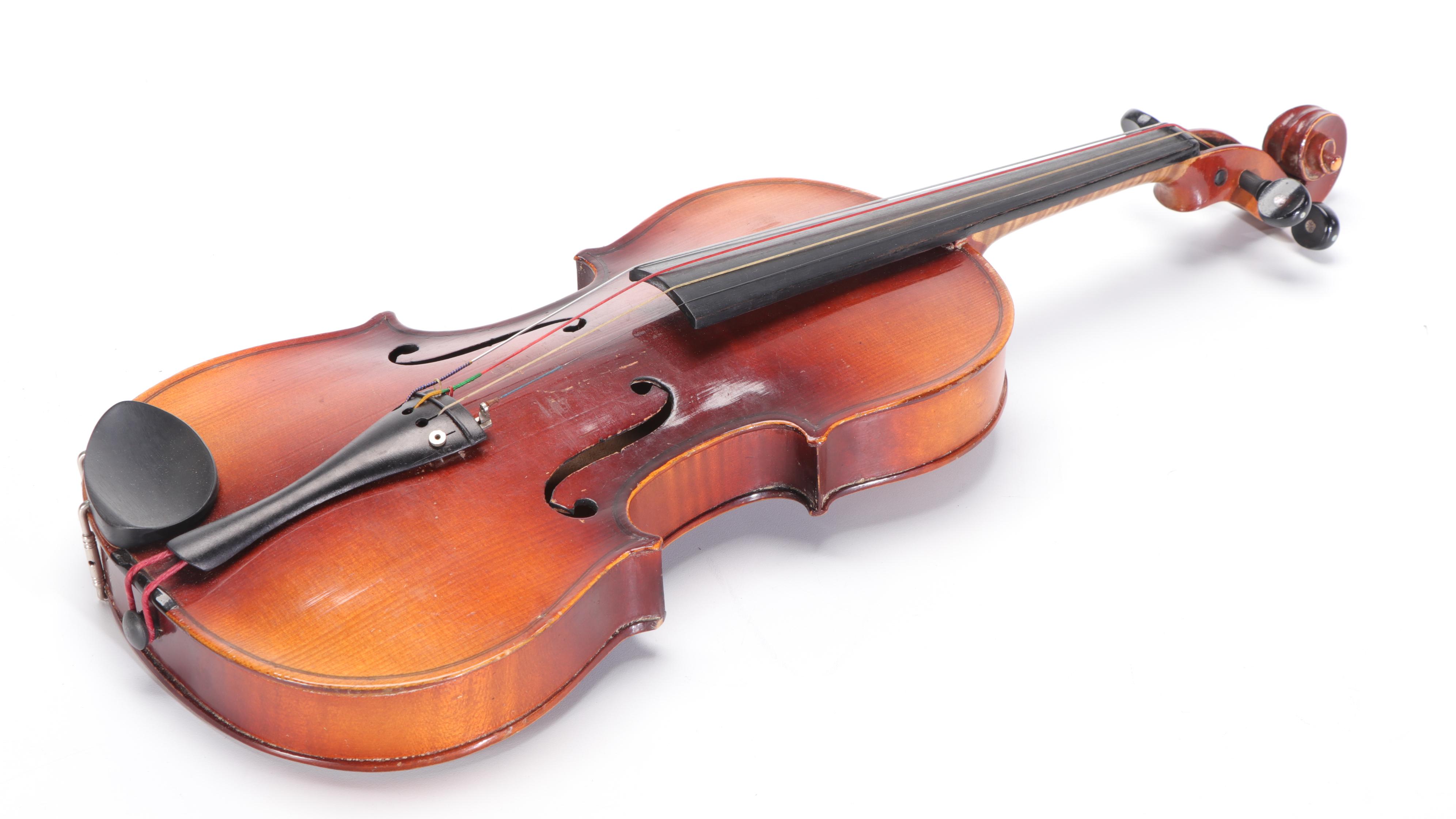 Stradivarius Replica 4/4 Violin with Bow and Case