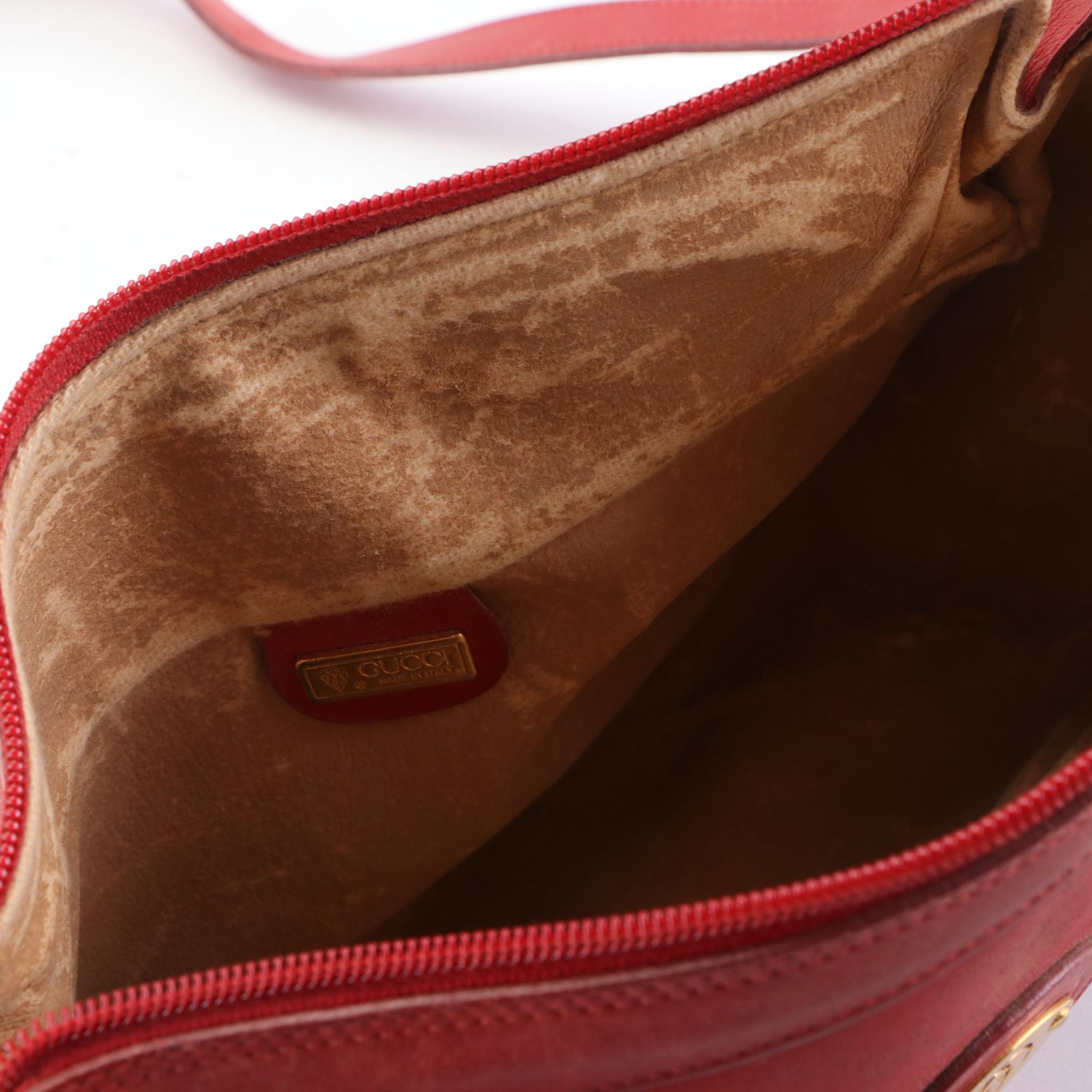 Gucci Shoulder Bag in Red MicroGuccissima Coated Canvas and Leather