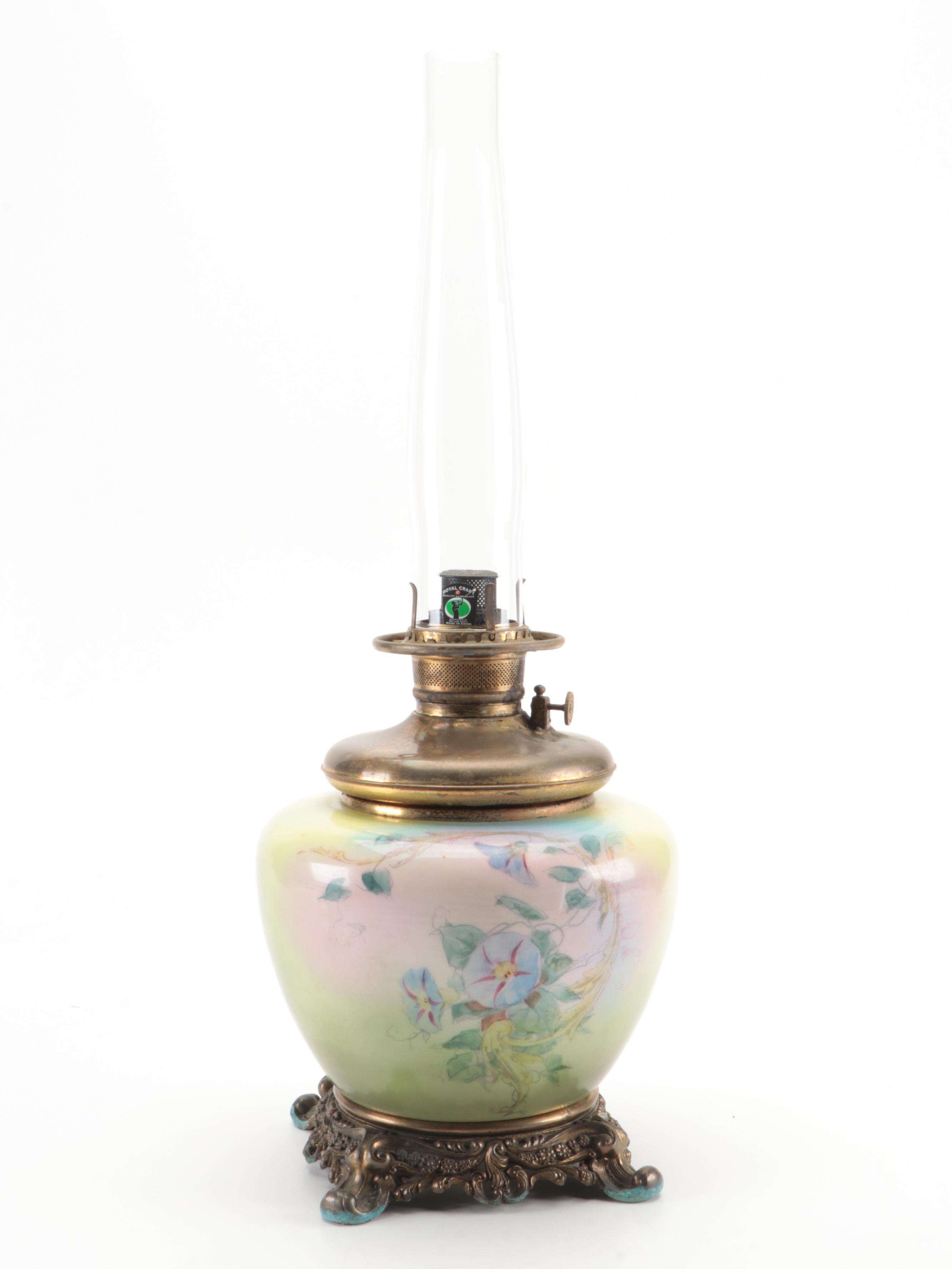 Victorian Fostoria Hand-Painted Glass Parlor Lamp, Early 20th Century