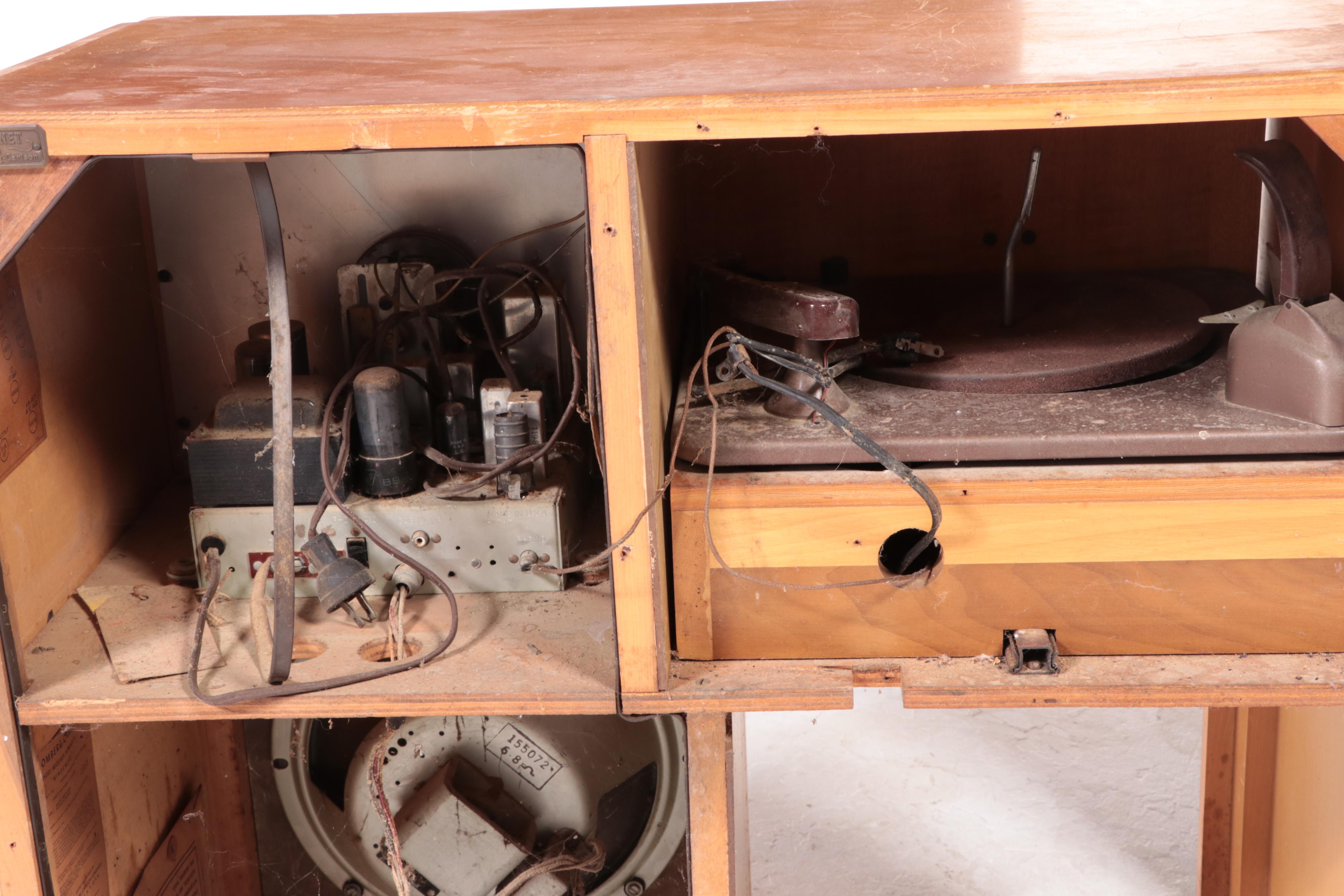 Stromberg-Carlson Wooden Radio and Turntable Cabinet, Mid-20th Century