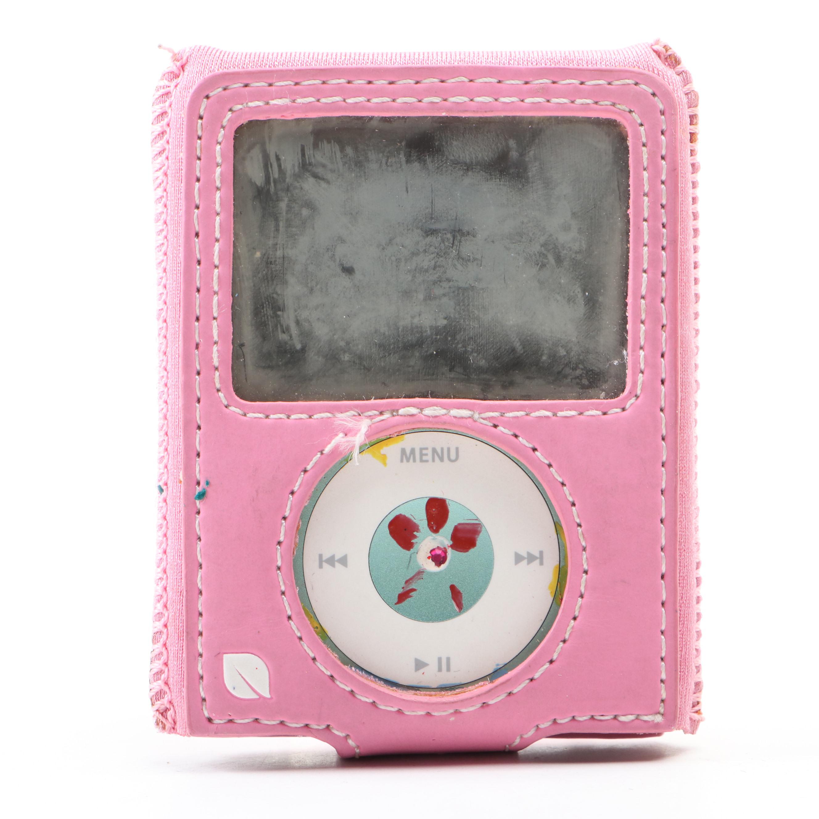 Apple iPod Shuffle 1st Generation and iPod Nano 3rd Generation MP3 Players