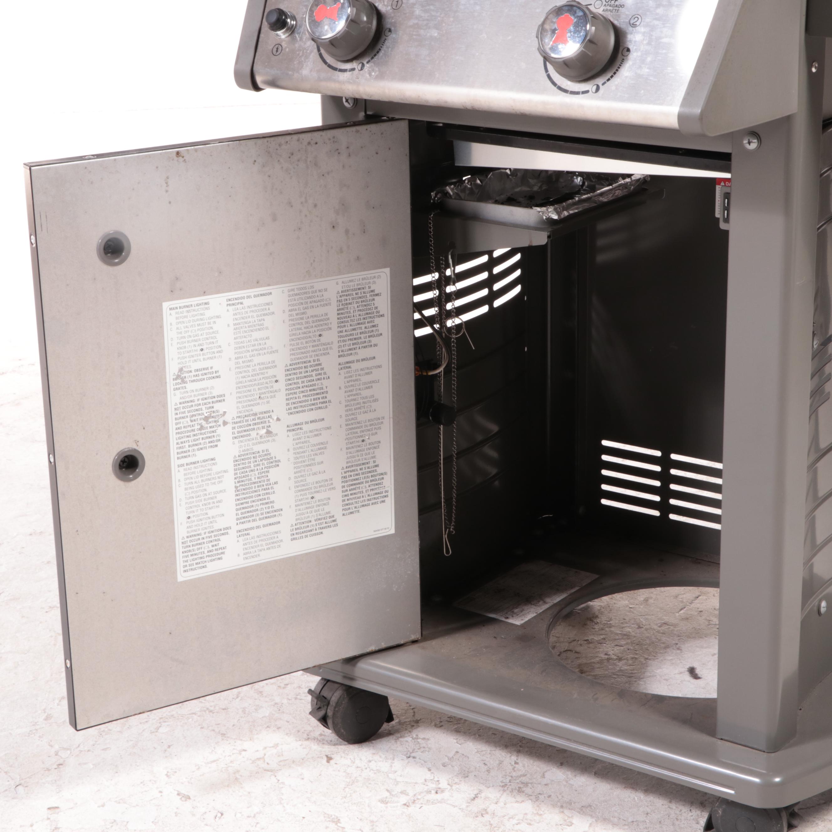 Weber "Spirit E-210" Liquid Propane Gas Grill