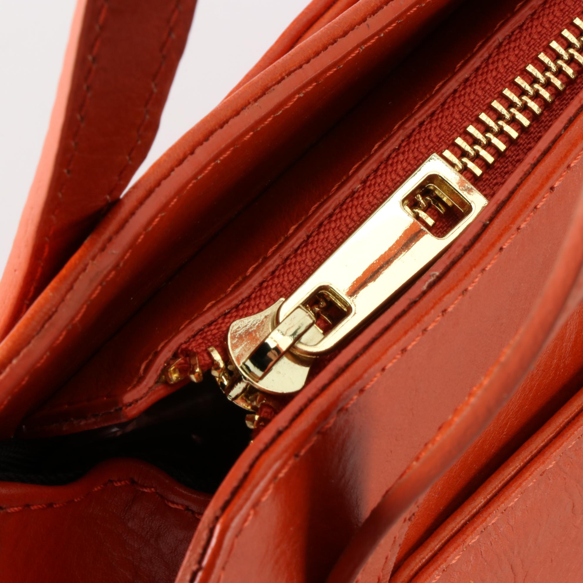 Divina Firenze Shoulder Bag in Orange Leather