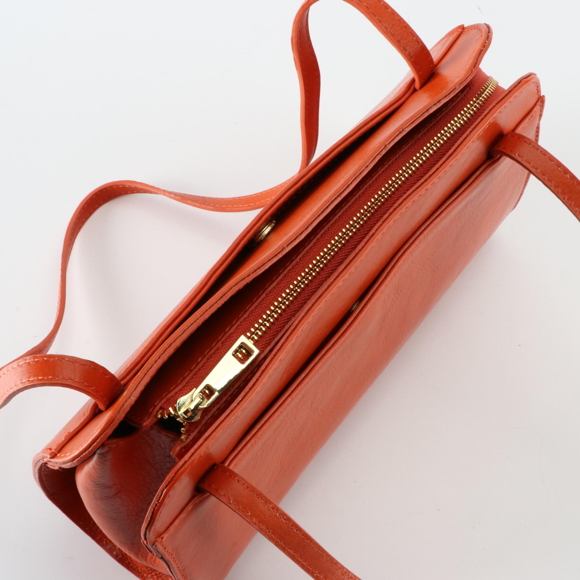 Divina Firenze Shoulder Bag in Orange Leather