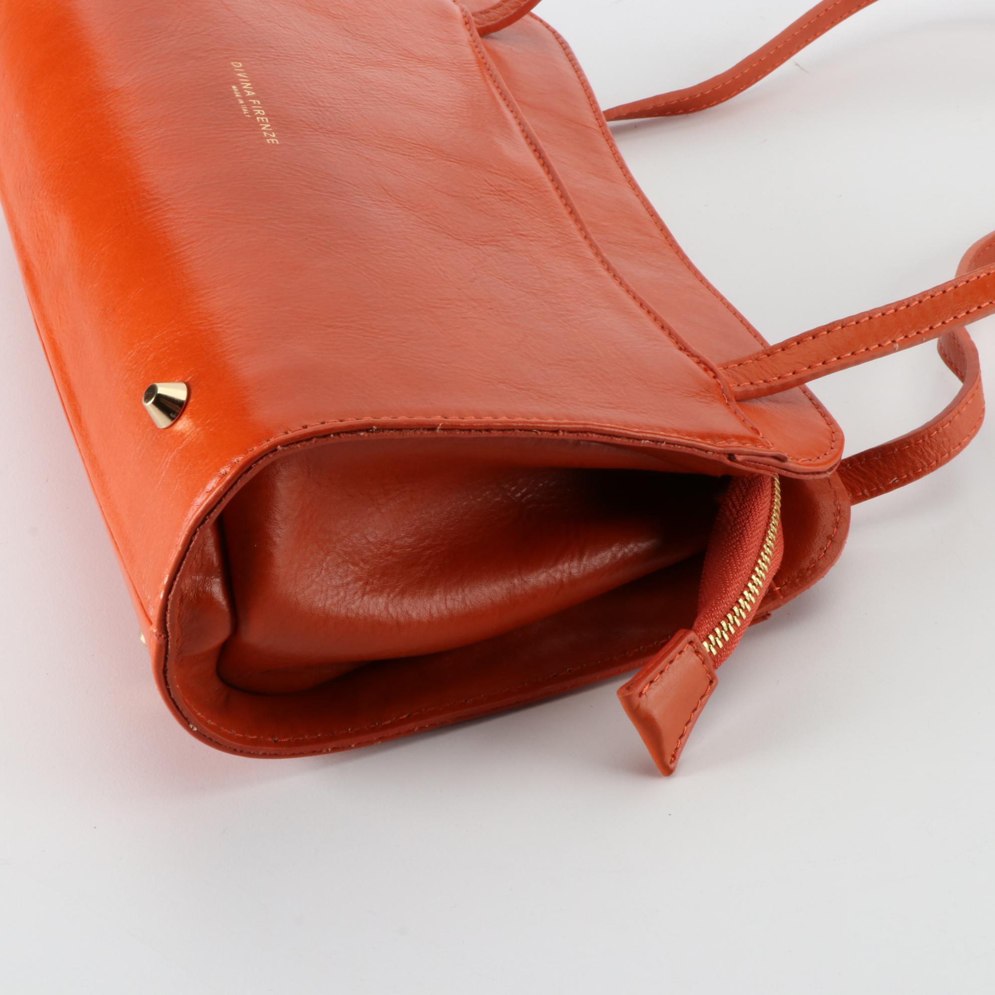 Divina Firenze Shoulder Bag in Orange Leather
