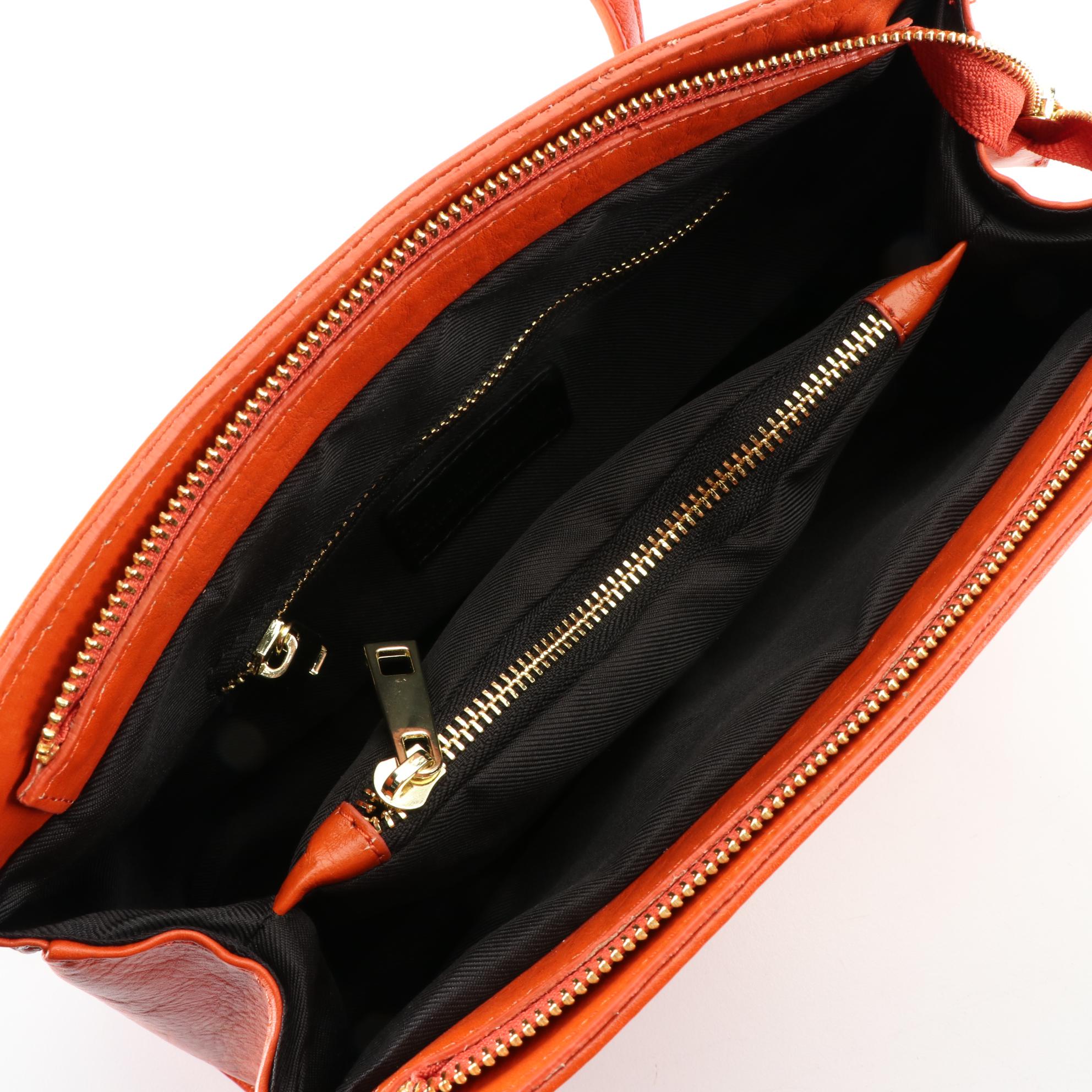 Divina Firenze Shoulder Bag in Orange Leather