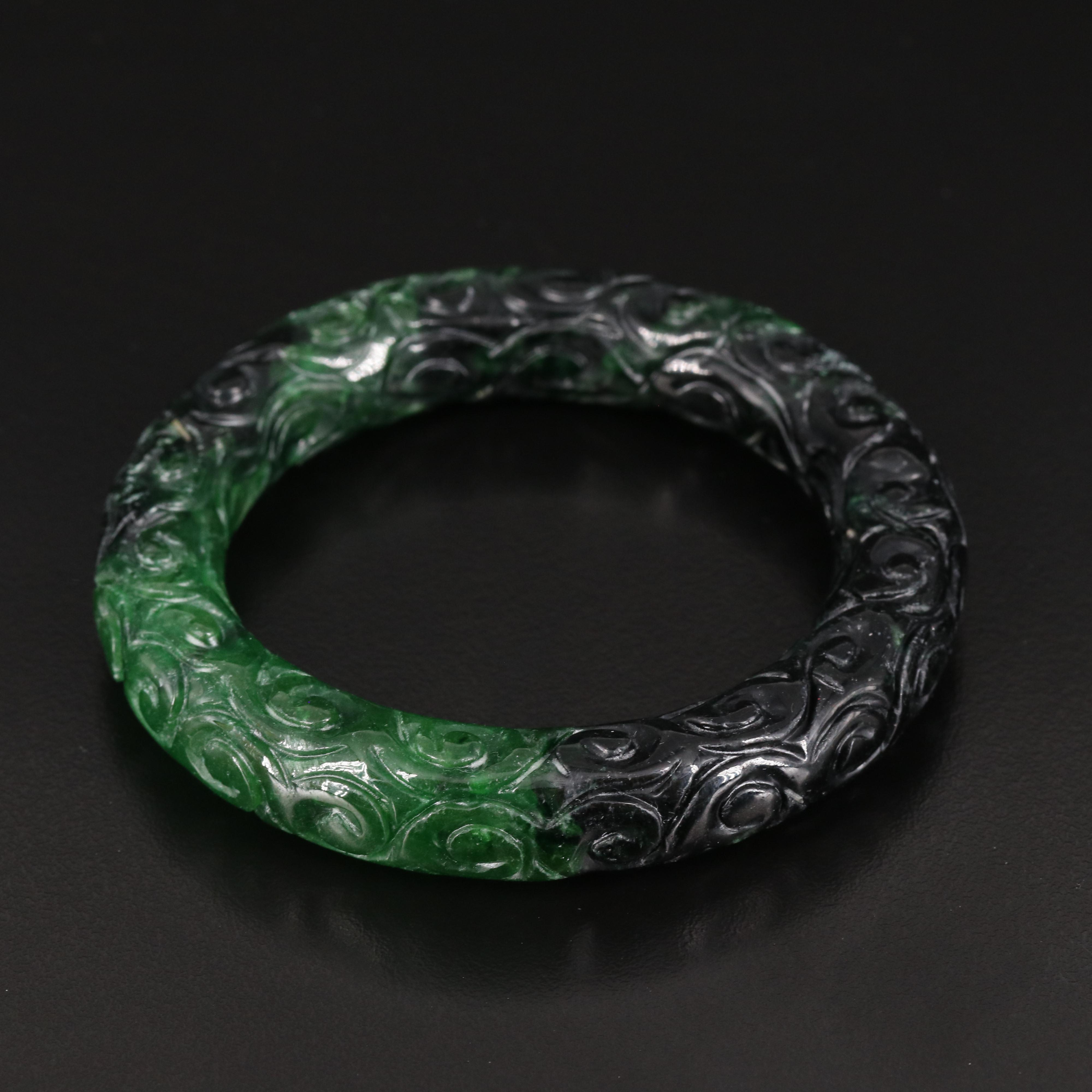Carved Jadeite Hololith Bangle