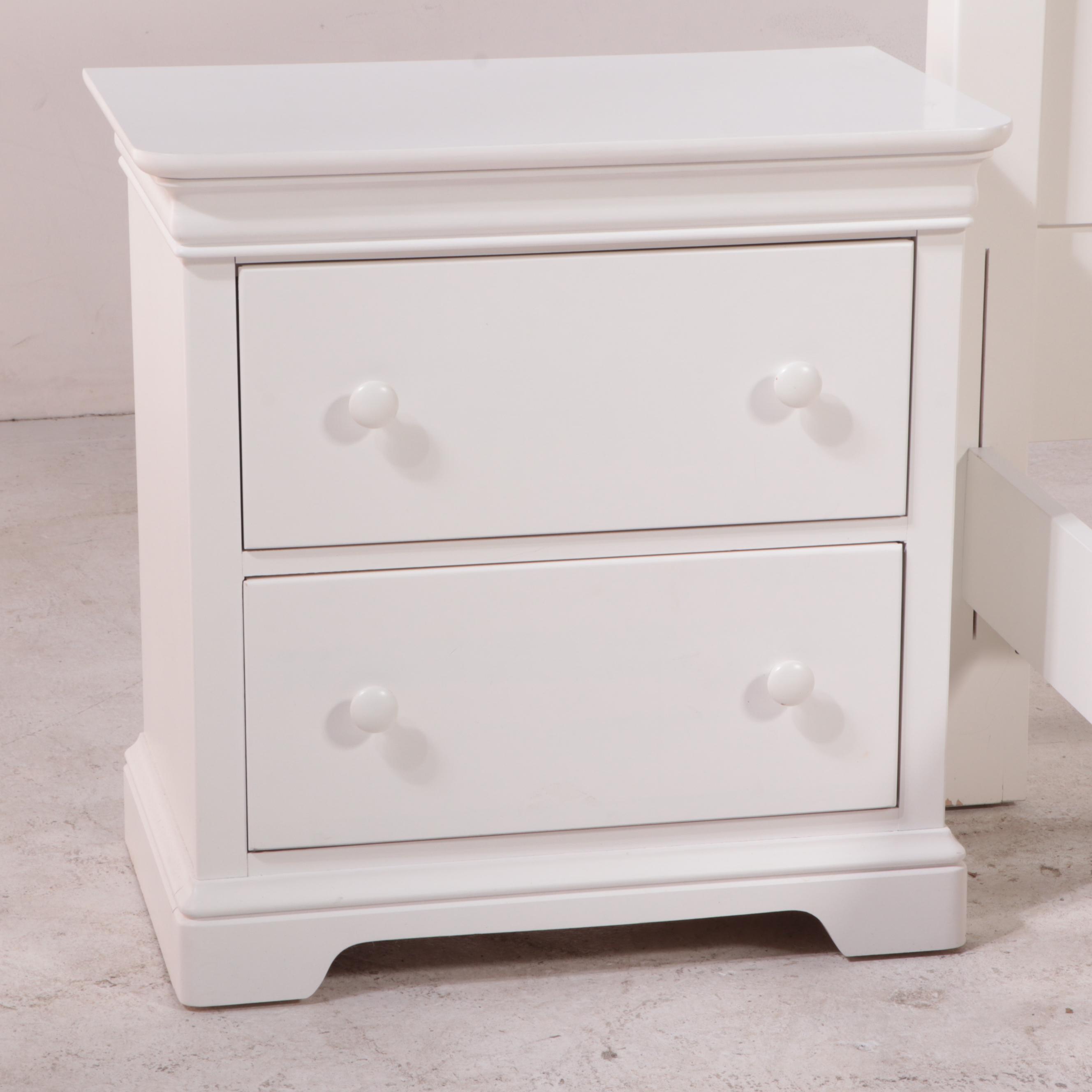 Stanley Furniture "Young America" White-Painted Full Size Bed with Nightstand