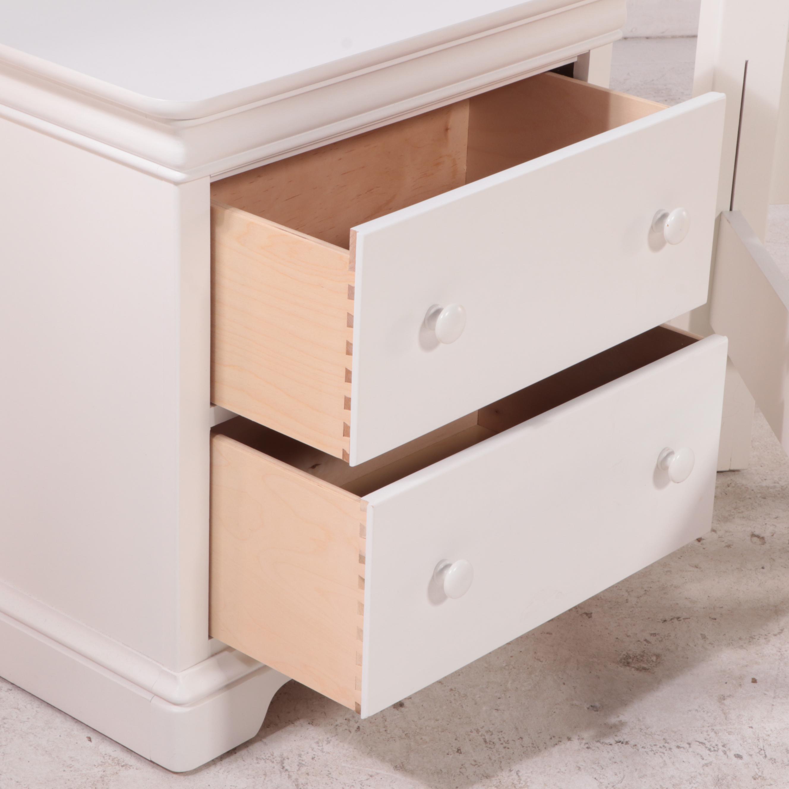 Stanley Furniture "Young America" White-Painted Full Size Bed with Nightstand