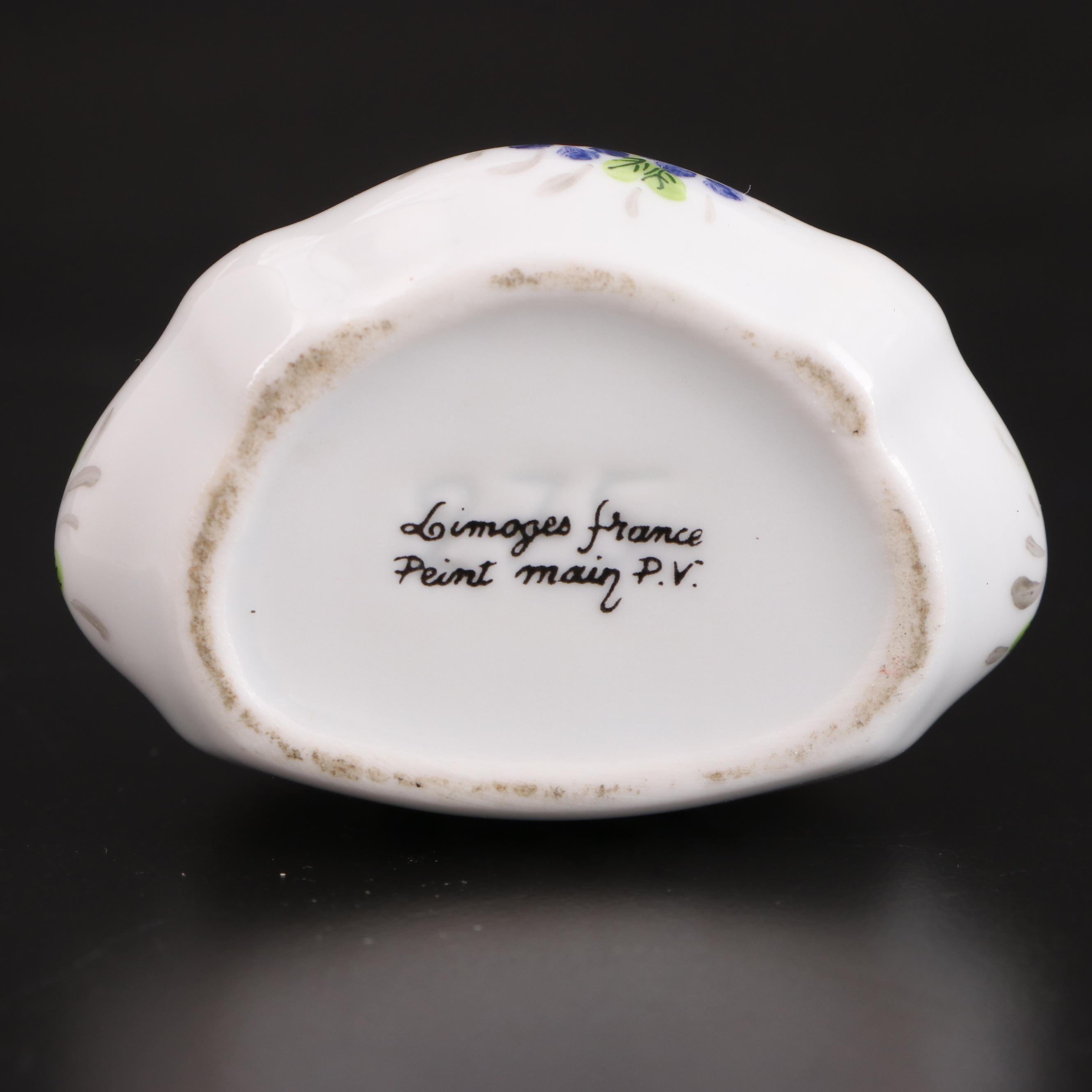 Parry Vielle Hand-Painted Porcelain Limoges Box with Floral Motif
