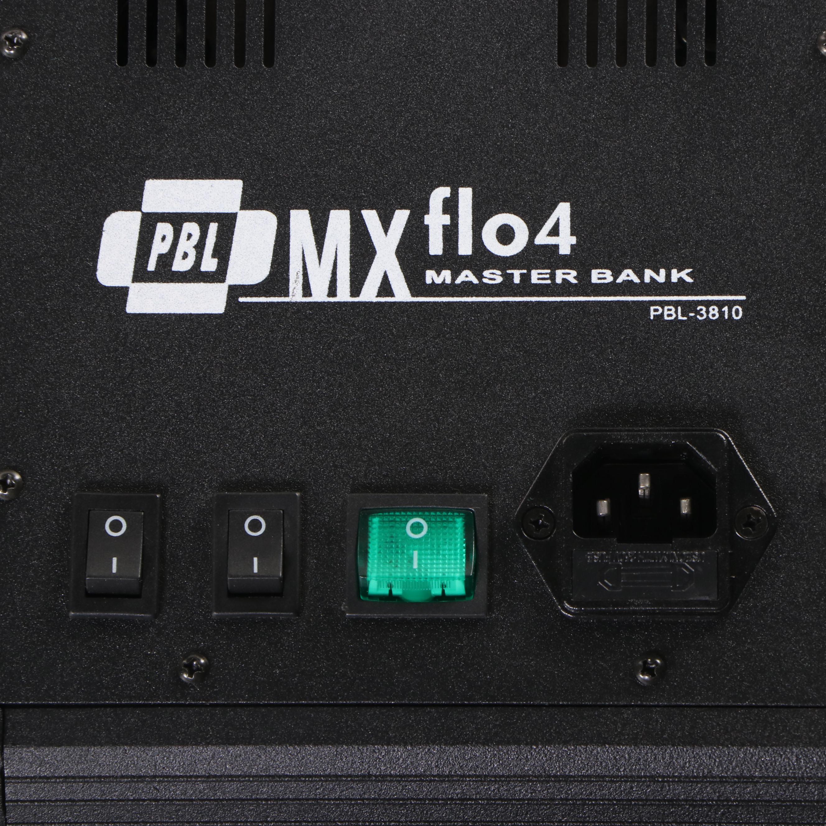 PBL MX flo4 Studio Studio Lights with Tripods and More Equipment