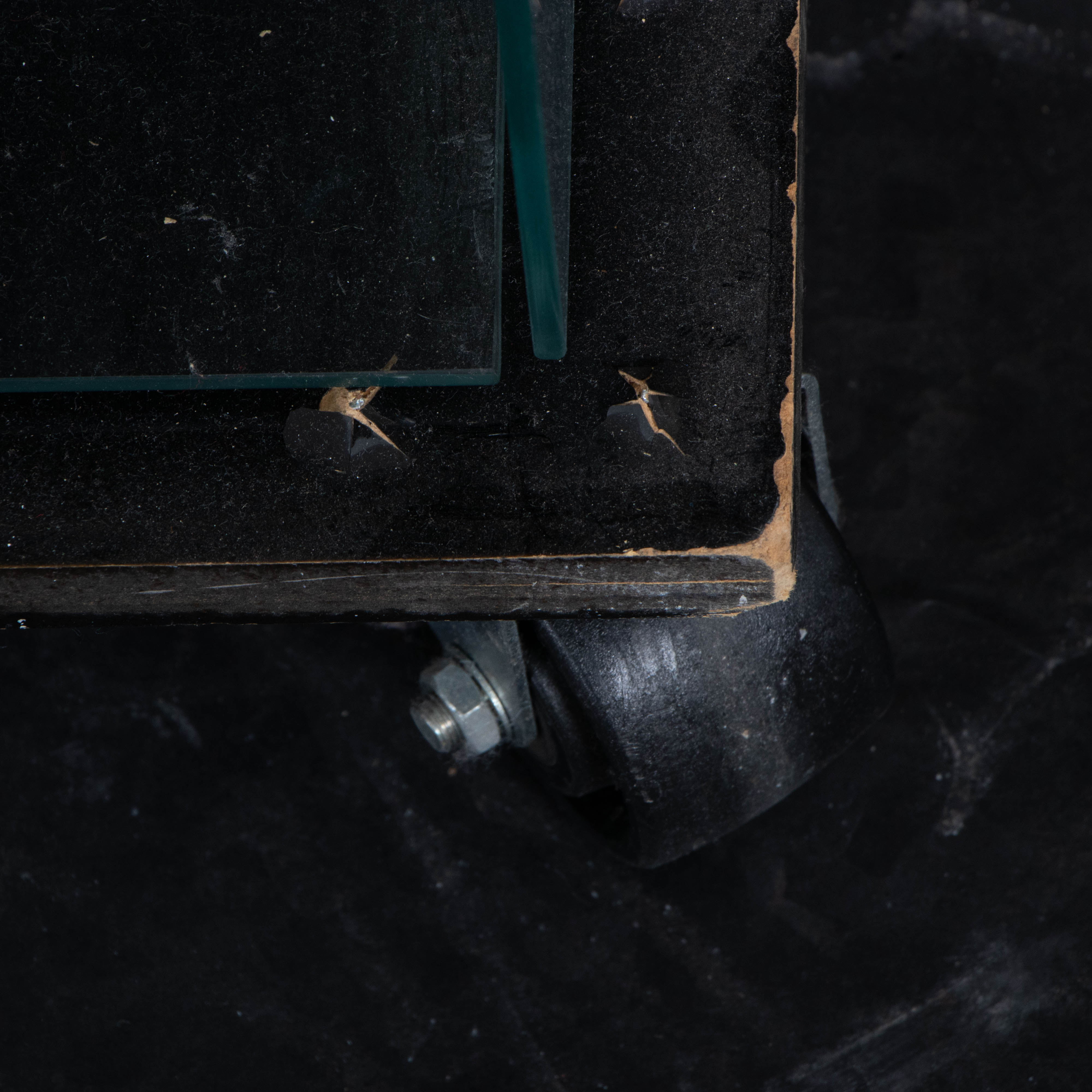 Mobile Tempered Glass Modular Shelves