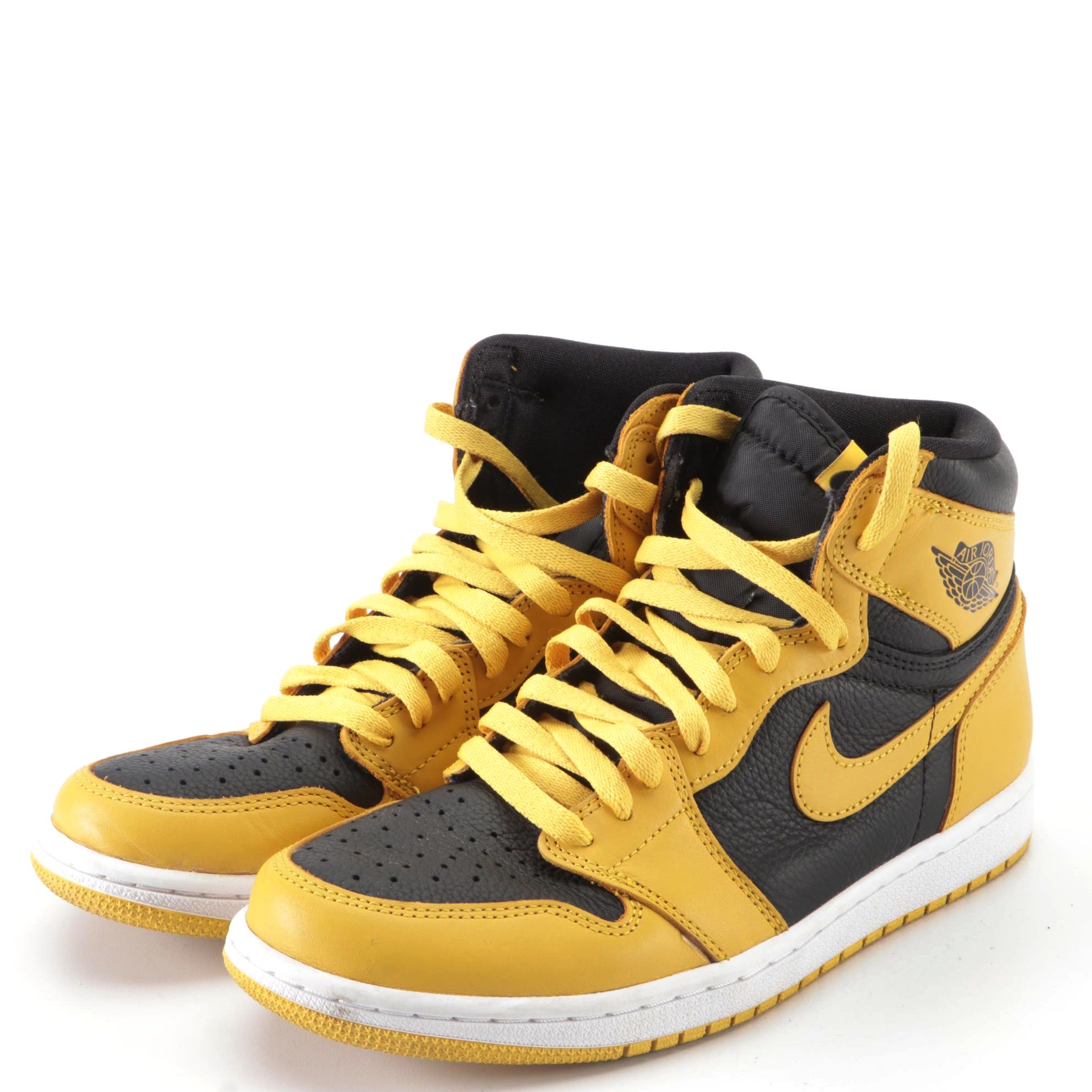Nike Air Jordan 1 Retro Mid Sneakers in Leather