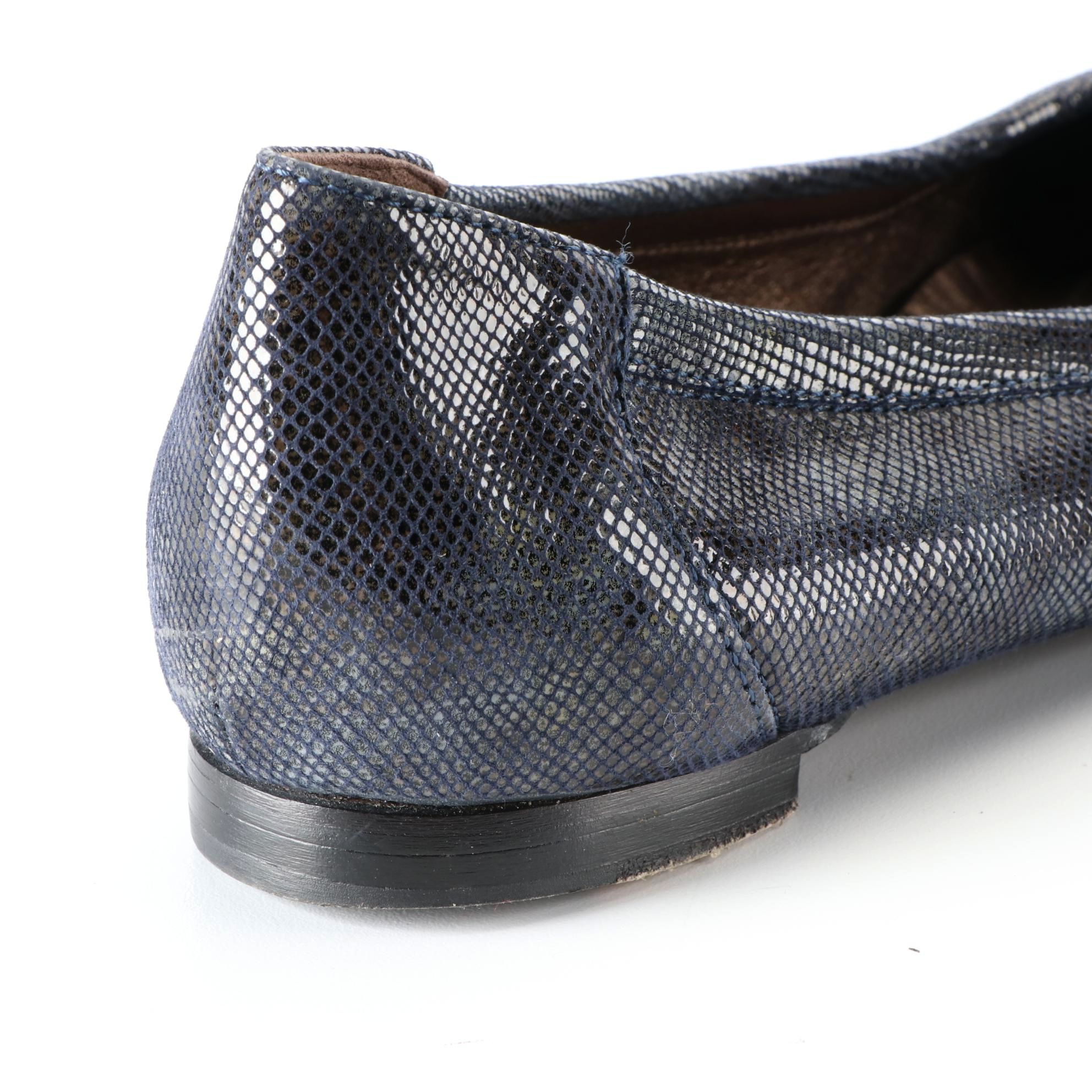 AGL Cap Toe Ballet Flats in Navy Suede and Patent Leather