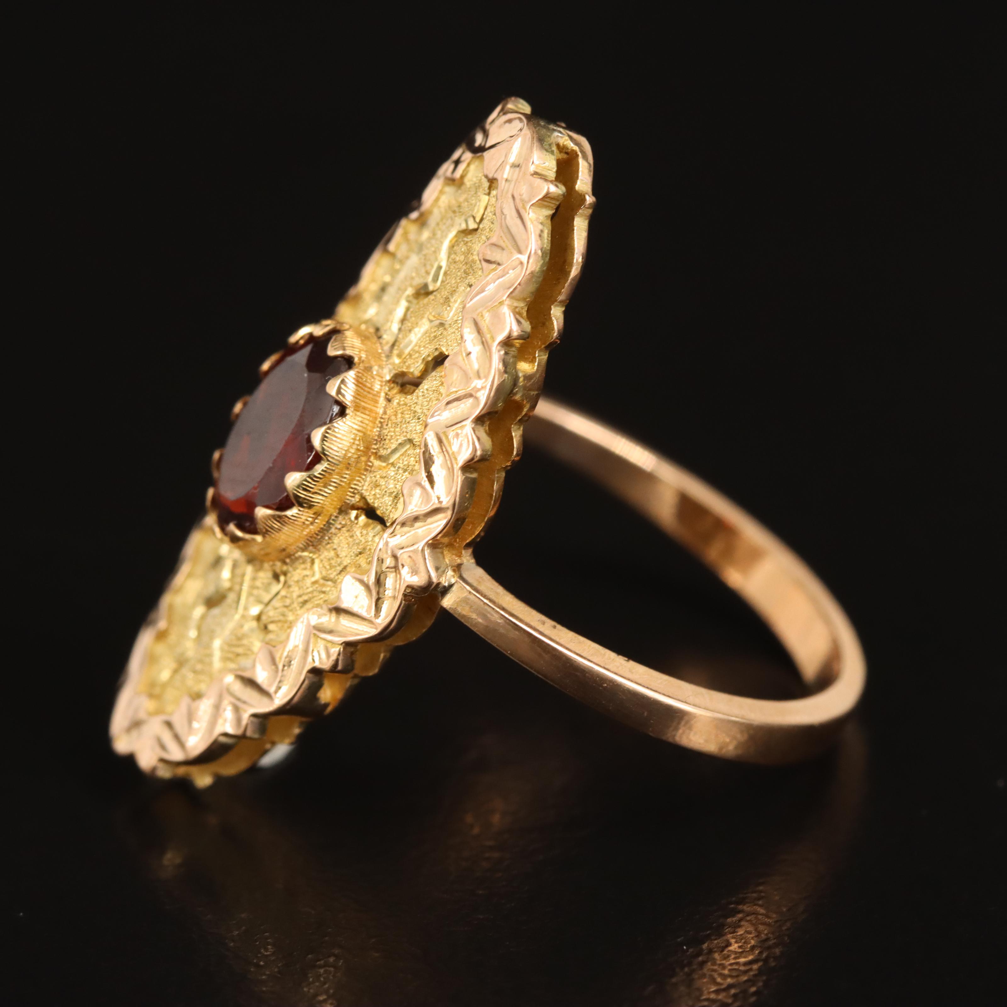 Italian Figli Vittorio Franconeri 18K Garnet Pointer Ring