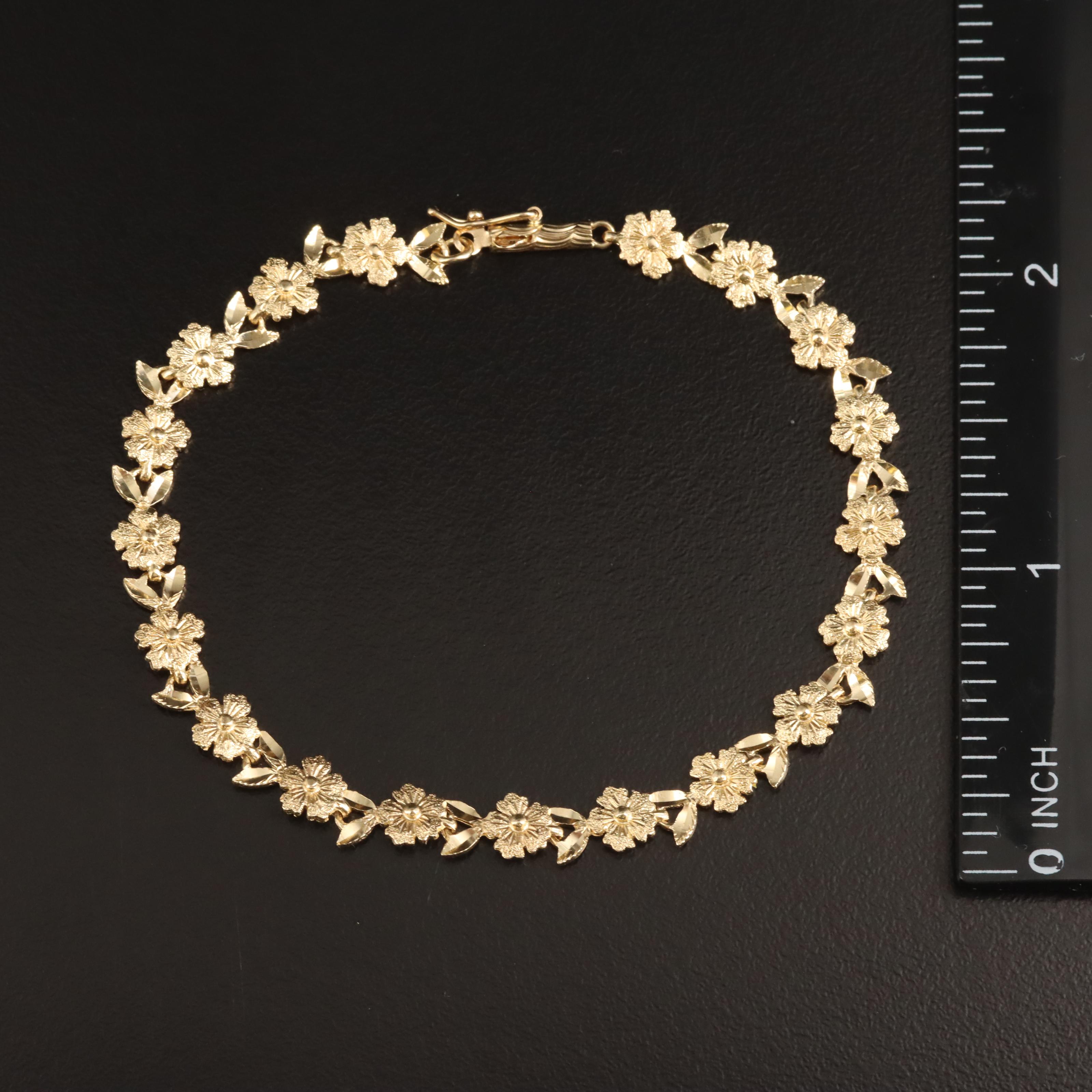 14K Flower Link Bracelet