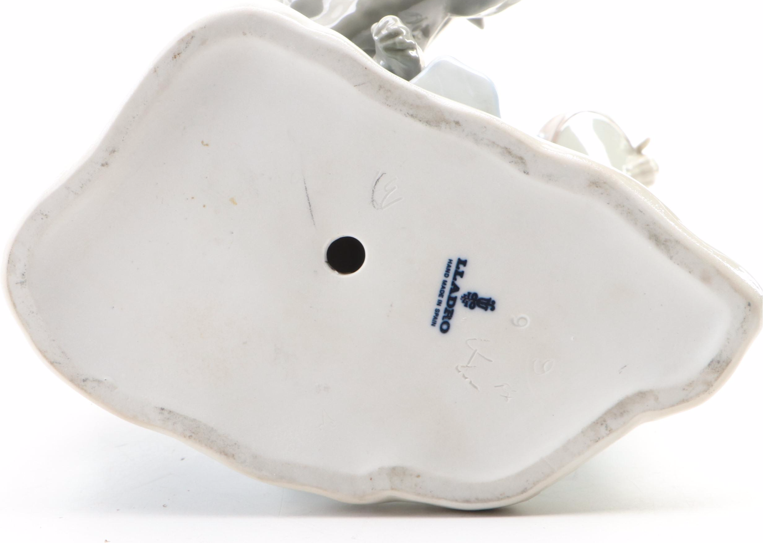 Lladró "Gypsy Woman with Bear" Porcelain Figurine Designed by Salvador Debón