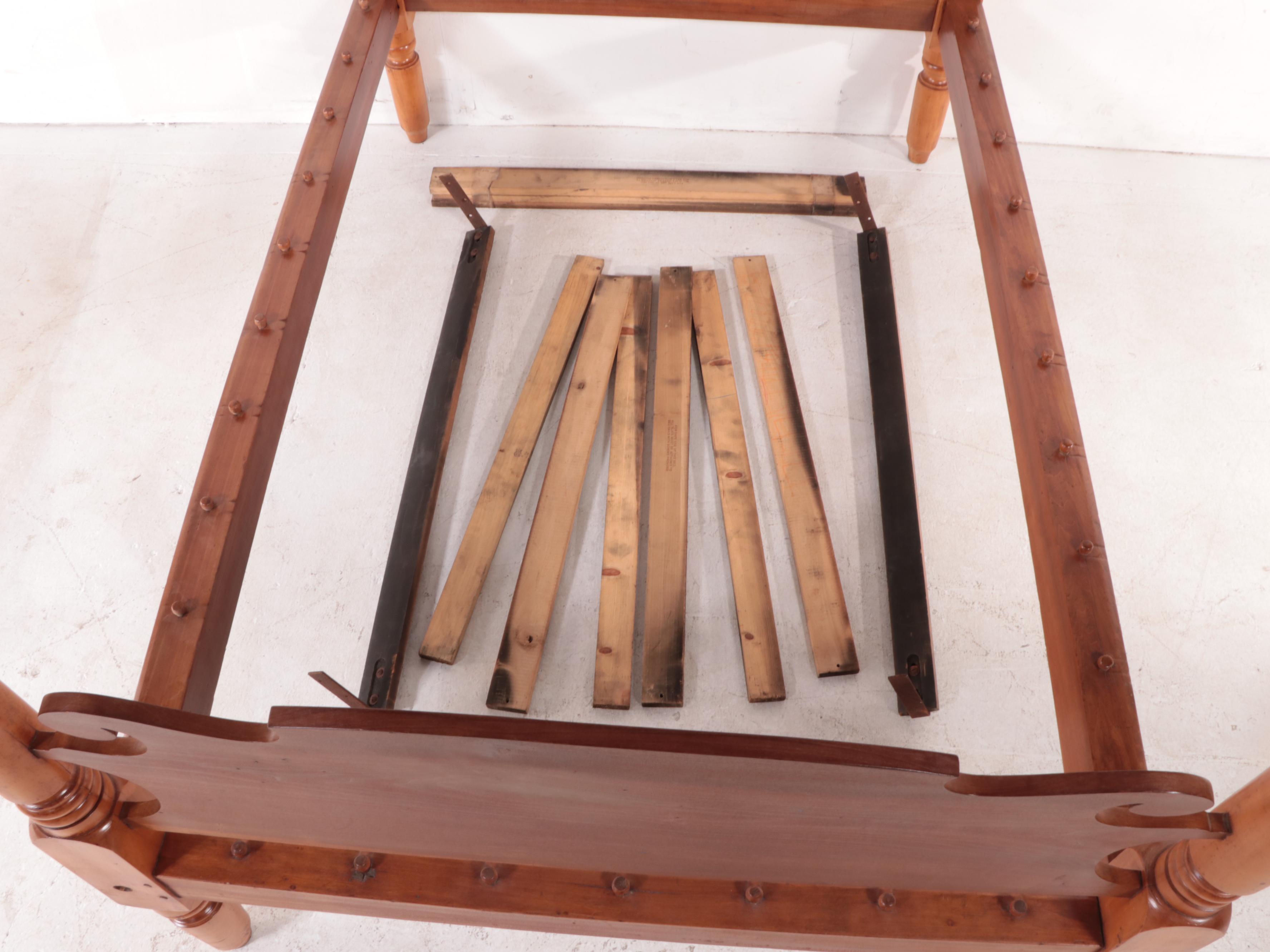 Late Federal Maple Rope Bed in 3/4 Size, Early to Mid-19th Century