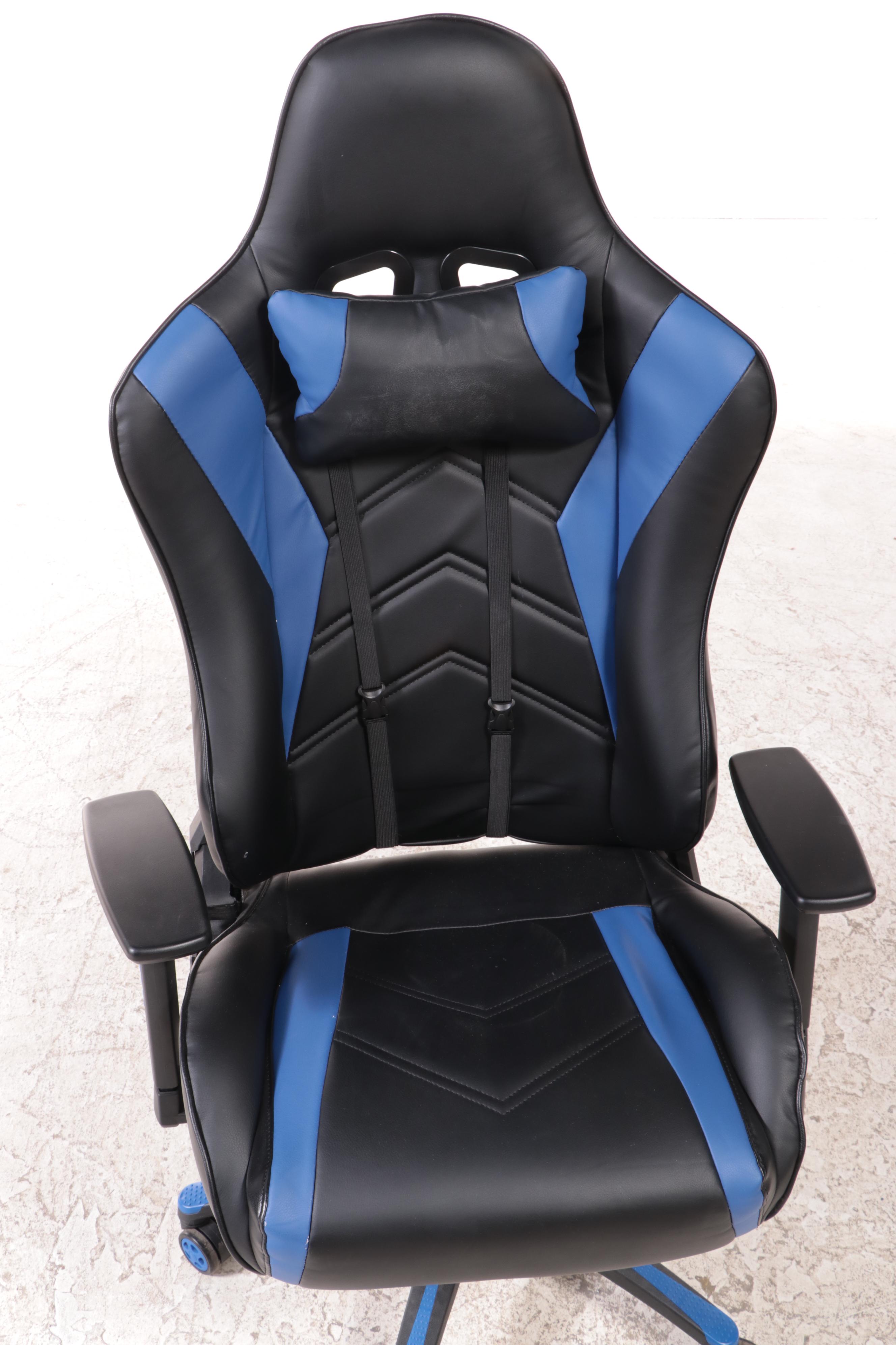 Staples Emerge "Vartan" Bonded Leather Gaming Chair