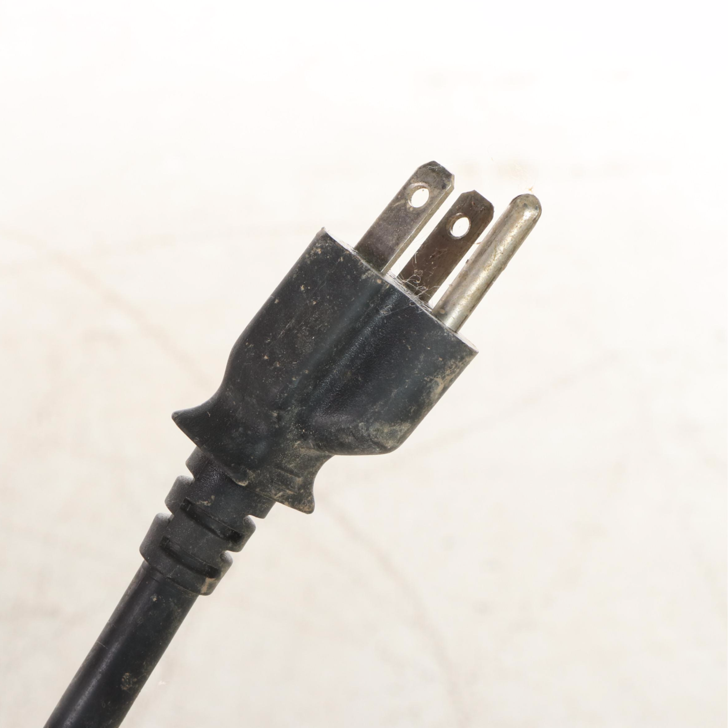 Black + Decker Firestorm 10" Table Miter Saw