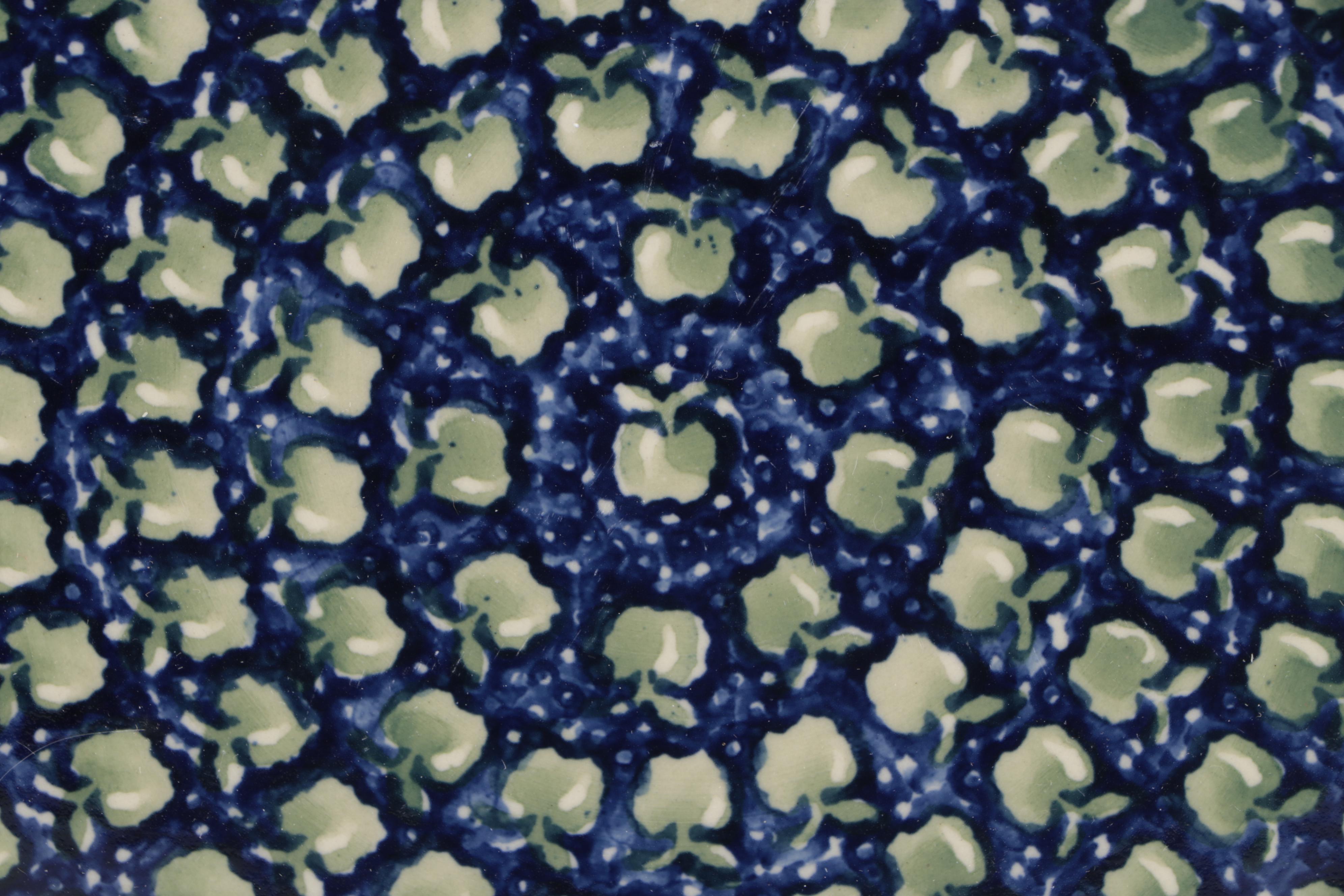 Bunzlauer and Boleslawiec Pottery Hand-Painted Dinnerware and Table Accessories