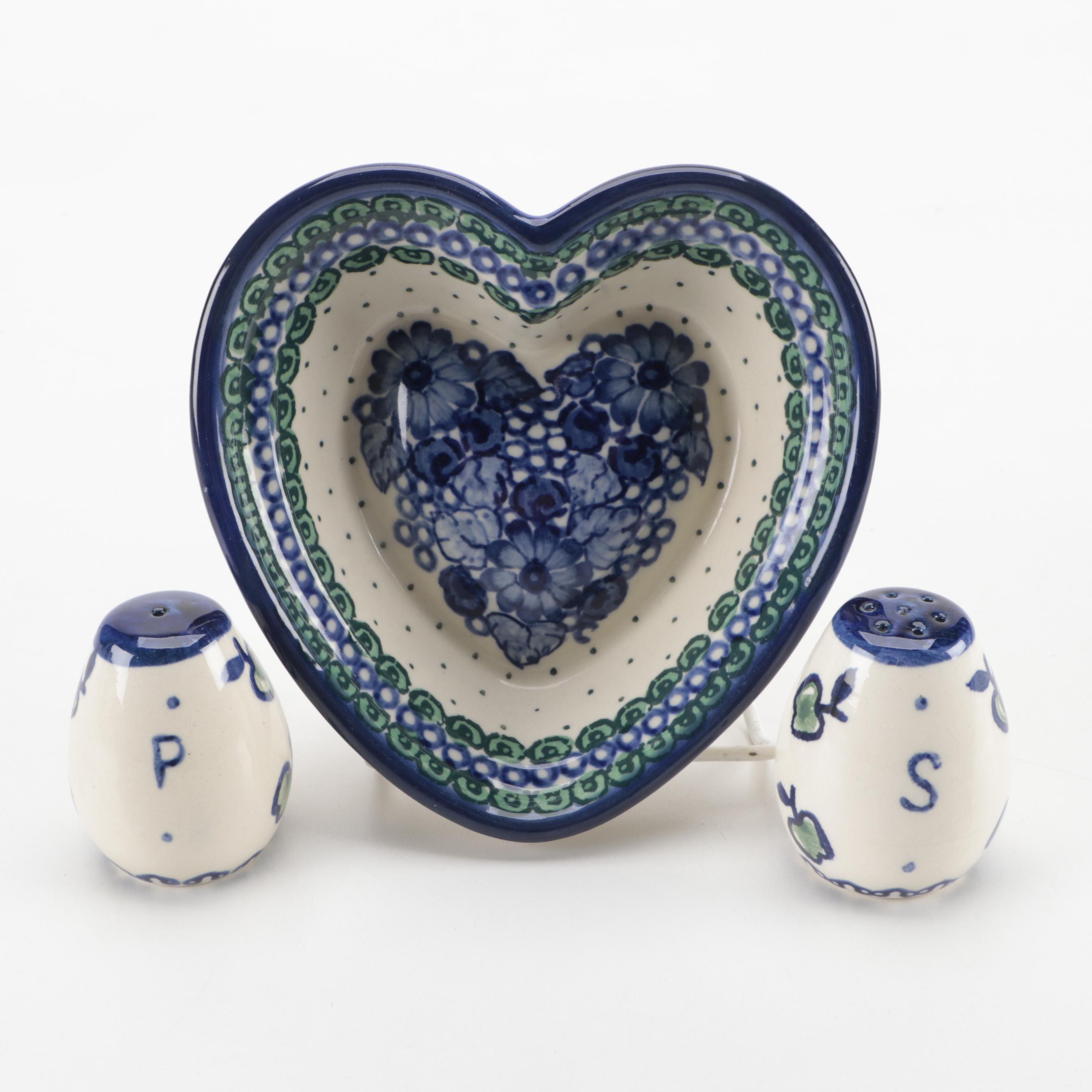 Bunzlauer and Boleslawiec Pottery Hand-Painted Dinnerware and Table Accessories