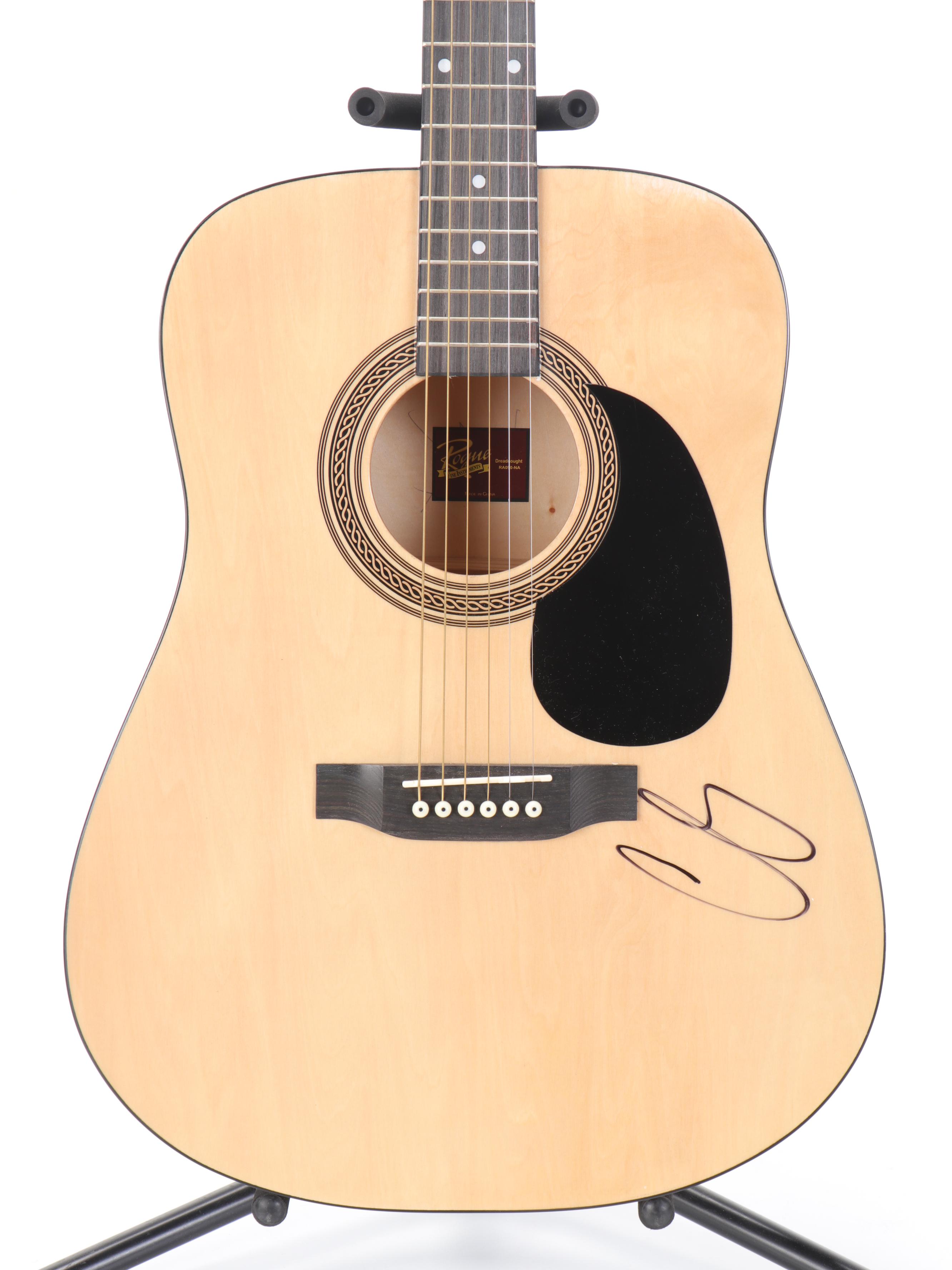 Chris Stapleton Signed Rogue Dreadnought RA090-NA Acoustic Guitar
