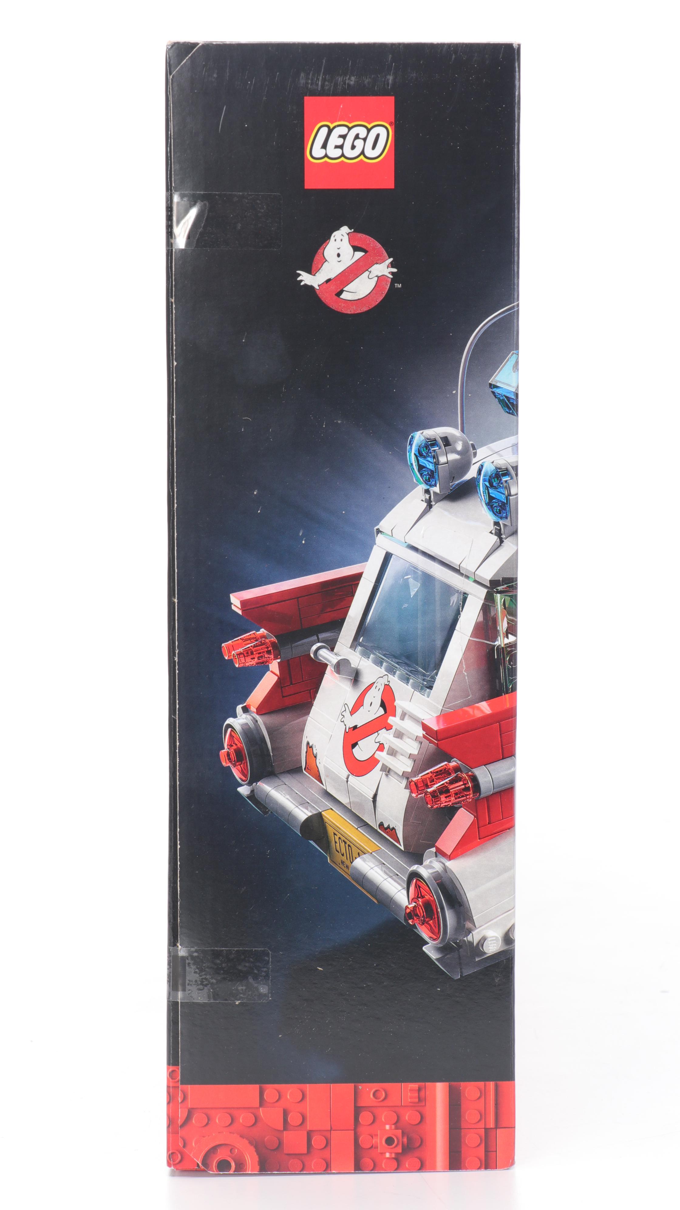 LEGO Ghostbusters ECTO-1 Building Set